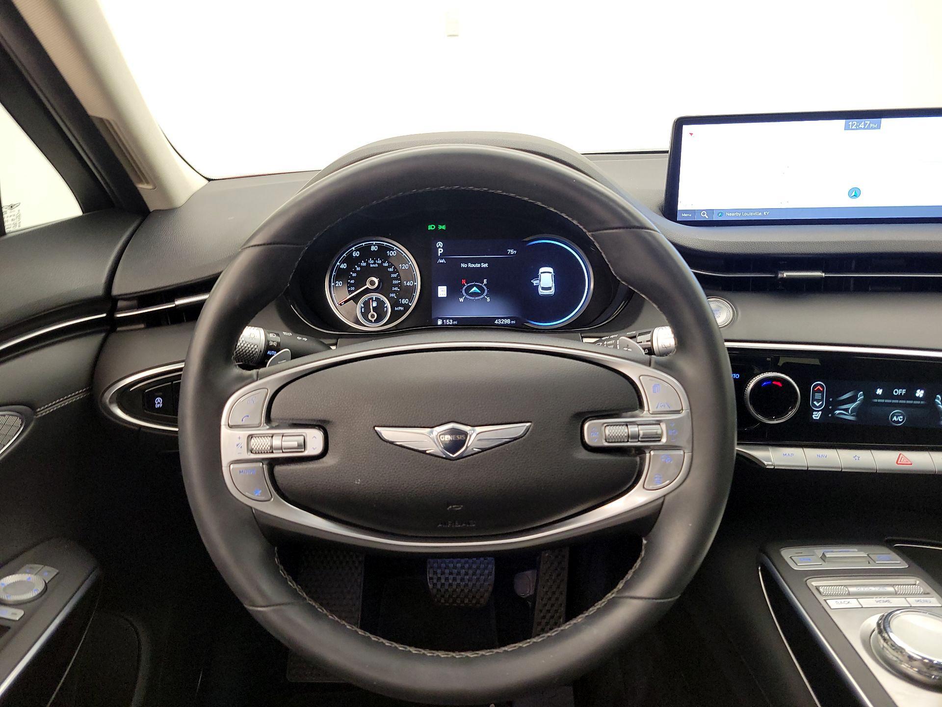 Thumbnail: 2022 Genesis GV70 - 10