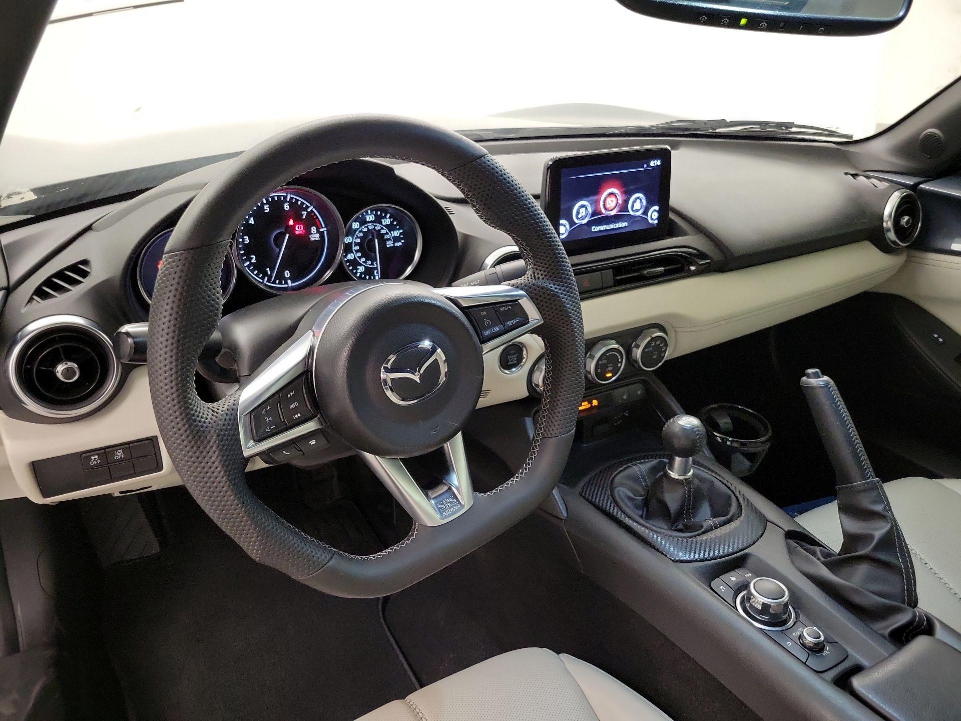 Thumbnail: 2021 Mazda MX-5 Miata - 9