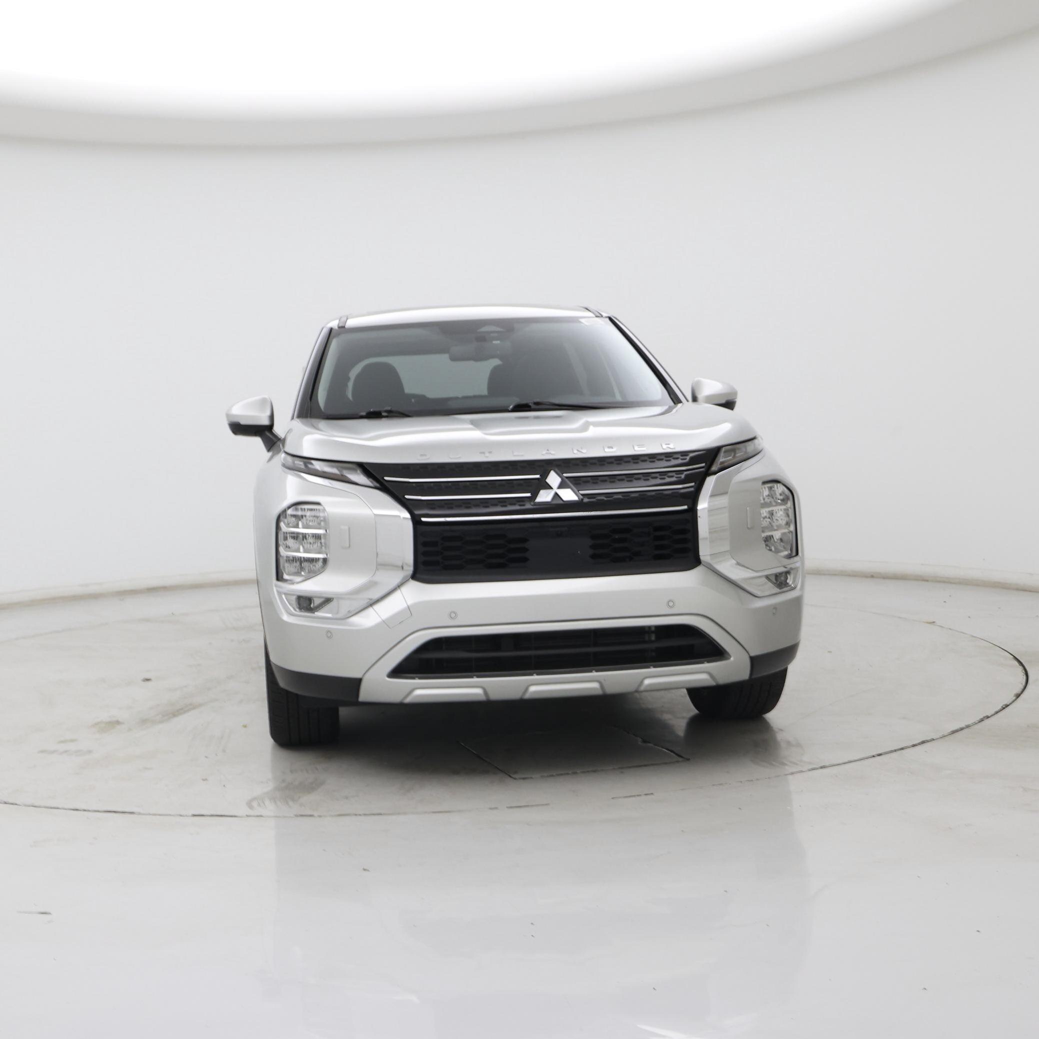 Thumbnail: 2024 Mitsubishi Outlander - 5