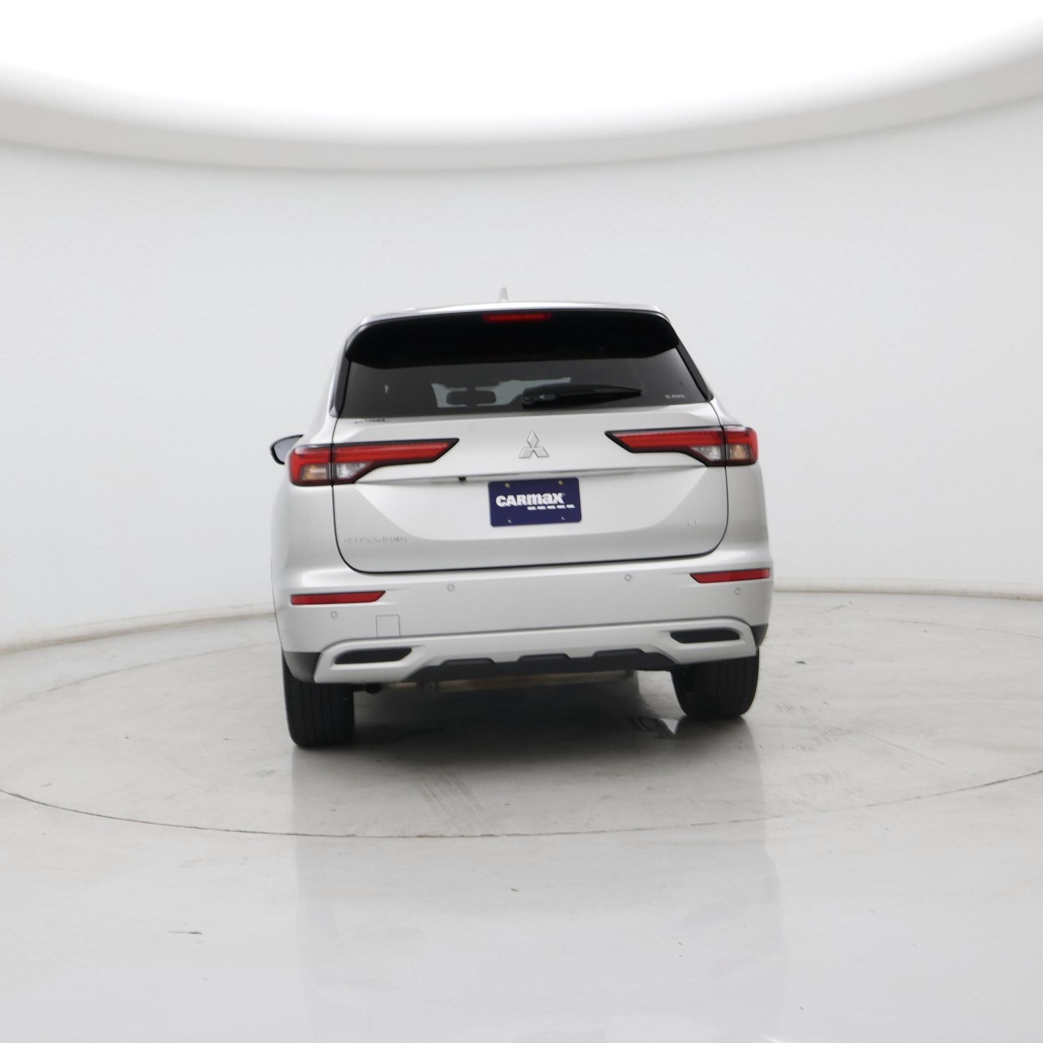 Thumbnail: 2024 Mitsubishi Outlander - 6