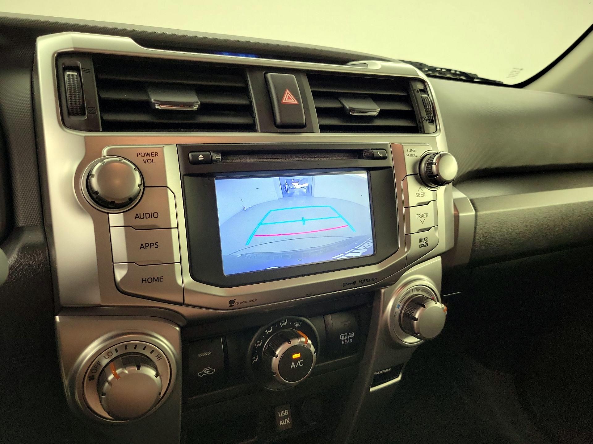 Thumbnail: 2016 Toyota 4Runner - 14