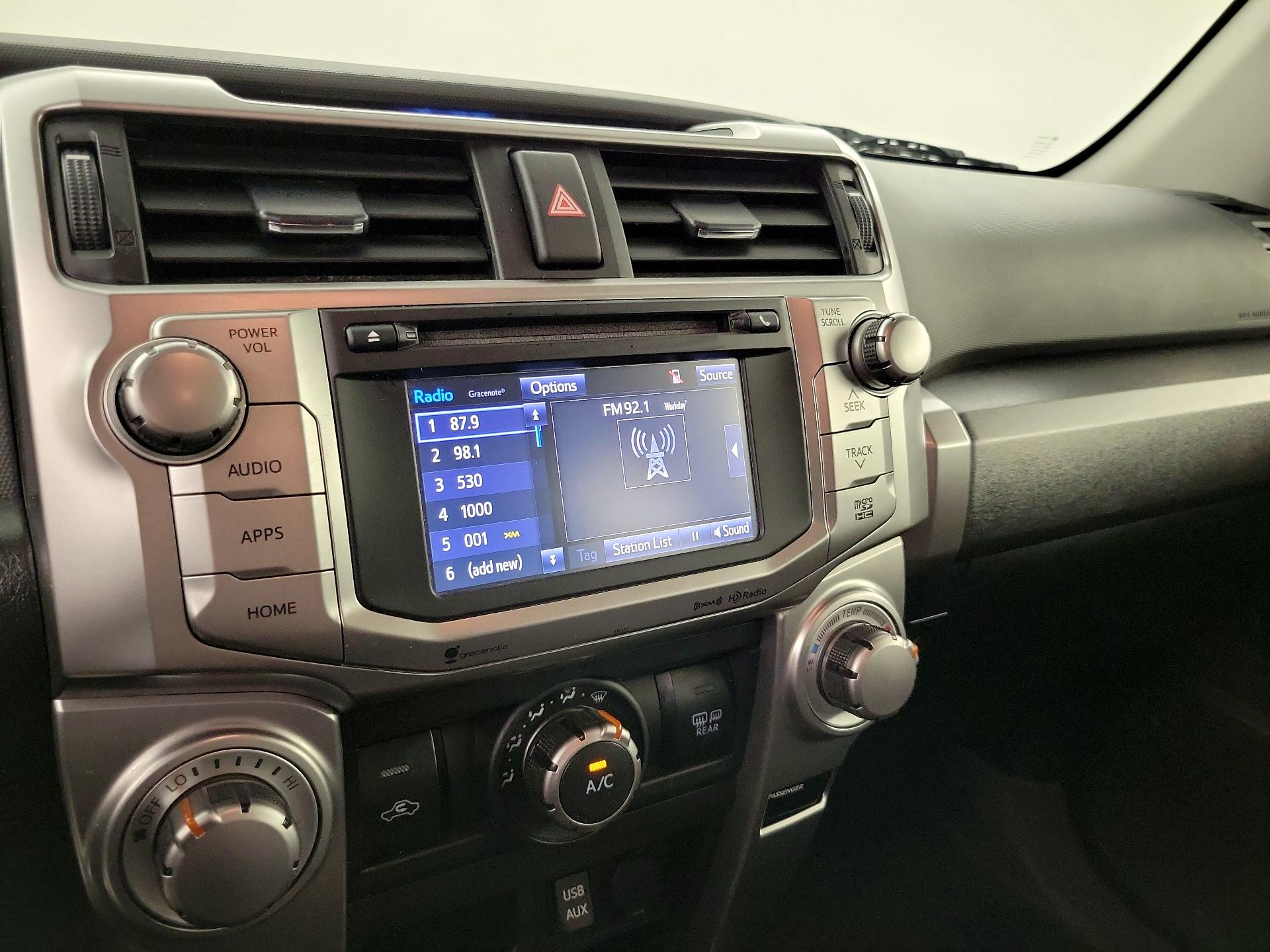 Thumbnail: 2016 Toyota 4Runner - 15