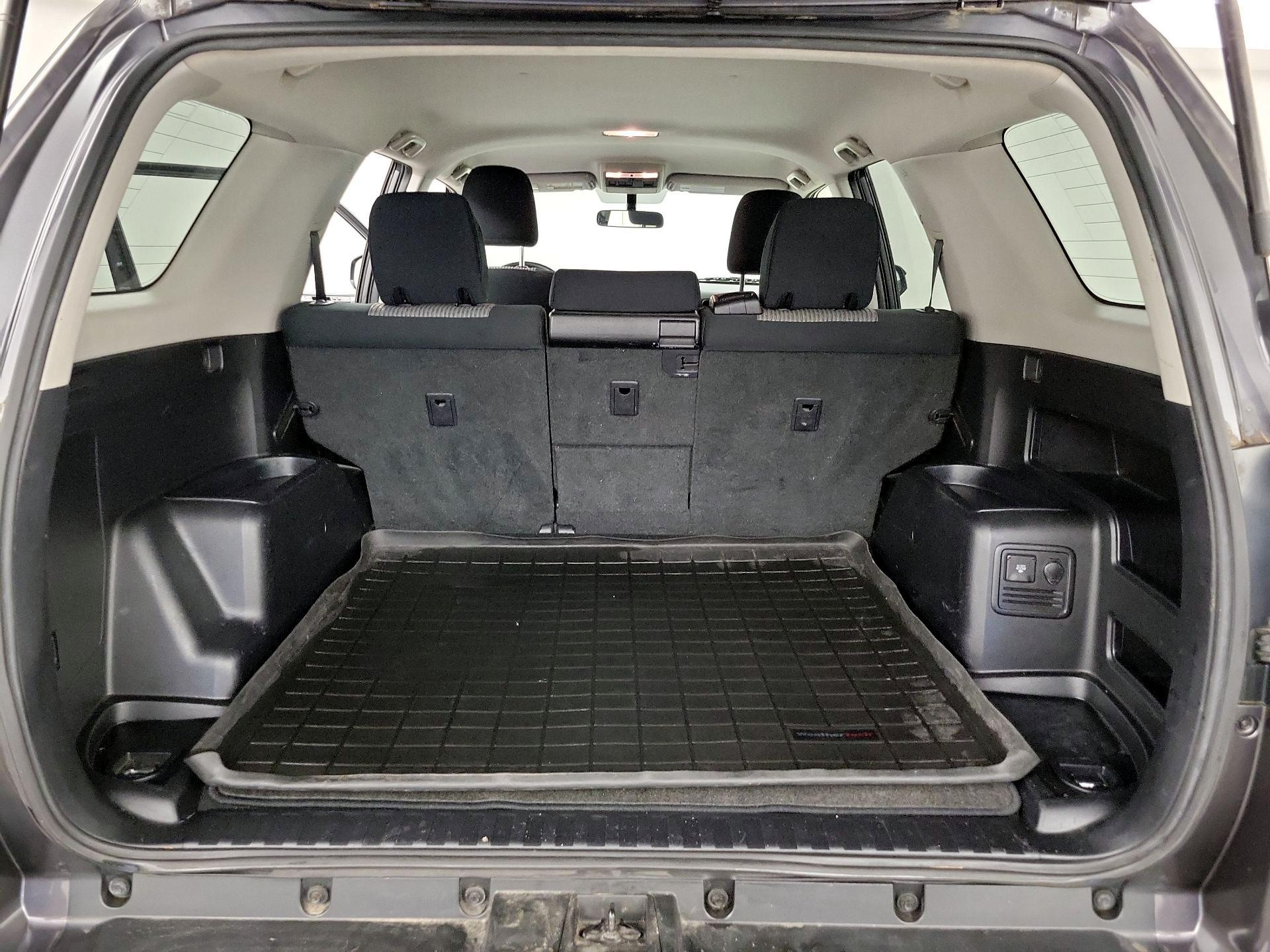 Thumbnail: 2016 Toyota 4Runner - 20
