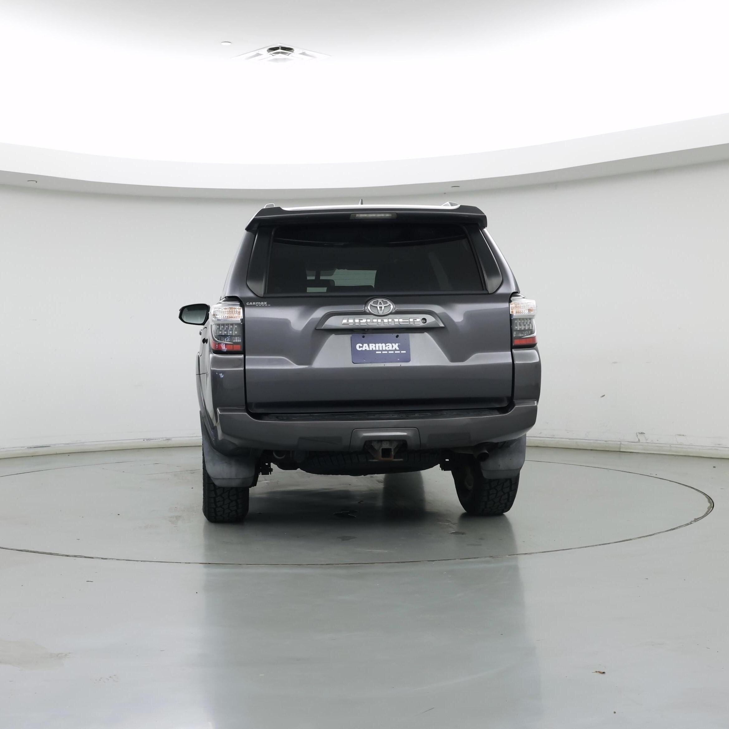 Thumbnail: 2016 Toyota 4Runner - 6