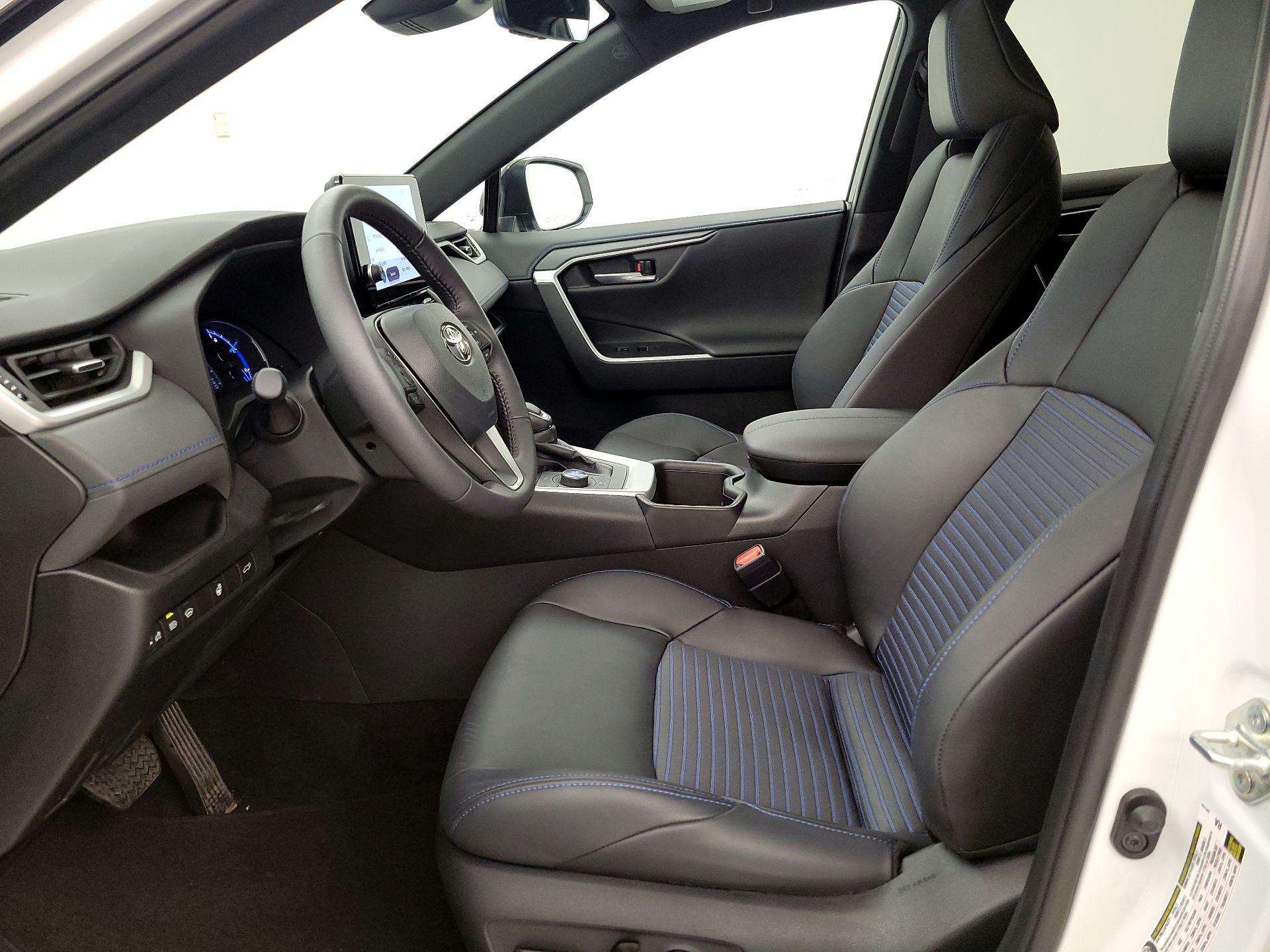 Thumbnail: 2024 Toyota RAV4 - 11