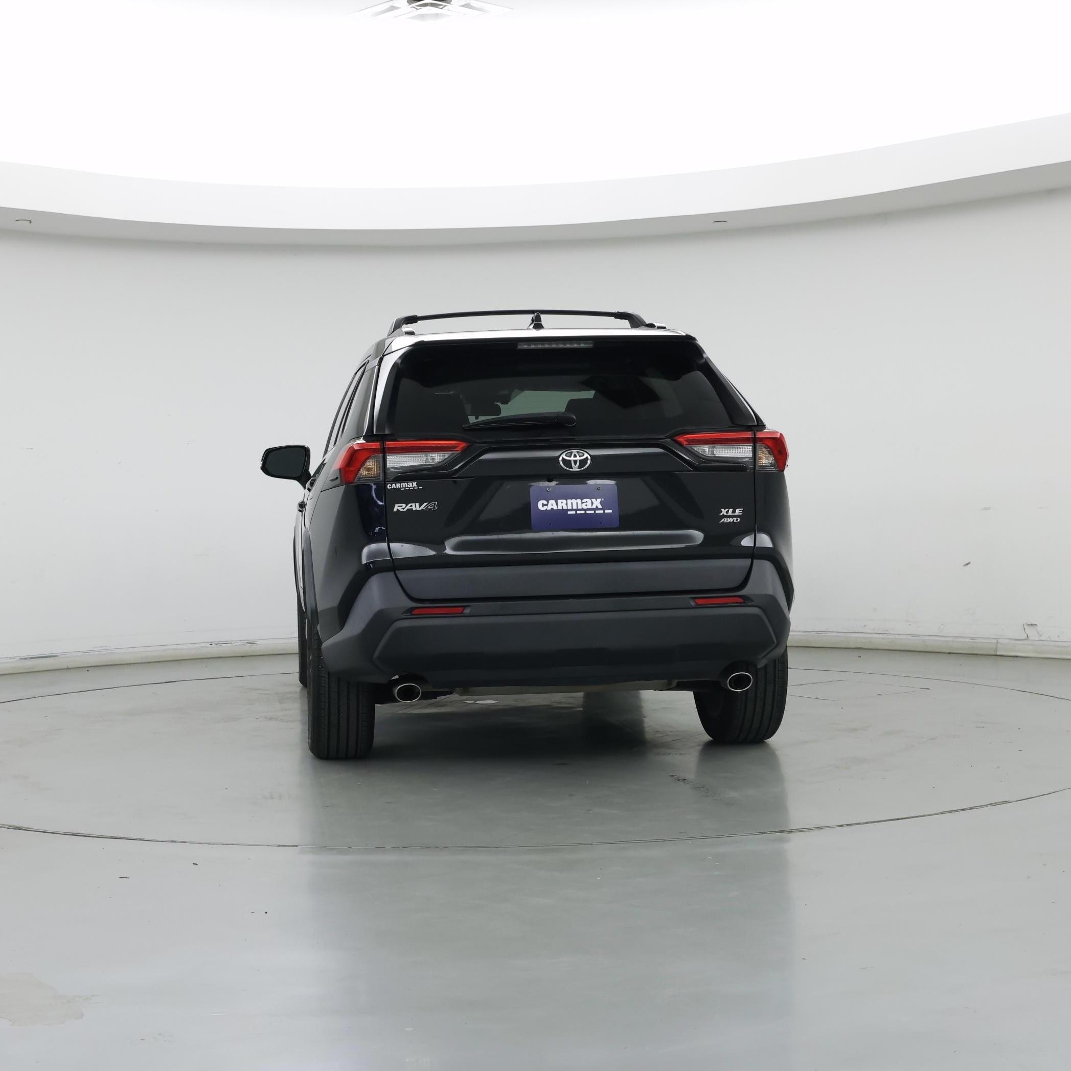 Thumbnail: 2021 Toyota RAV4 - 6