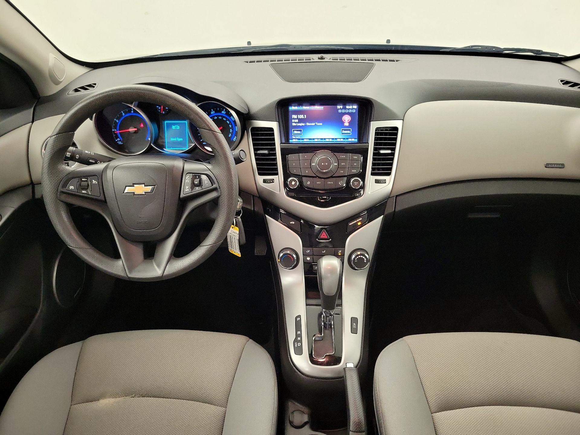 Thumbnail: 2016 Chevrolet Cruze - 8