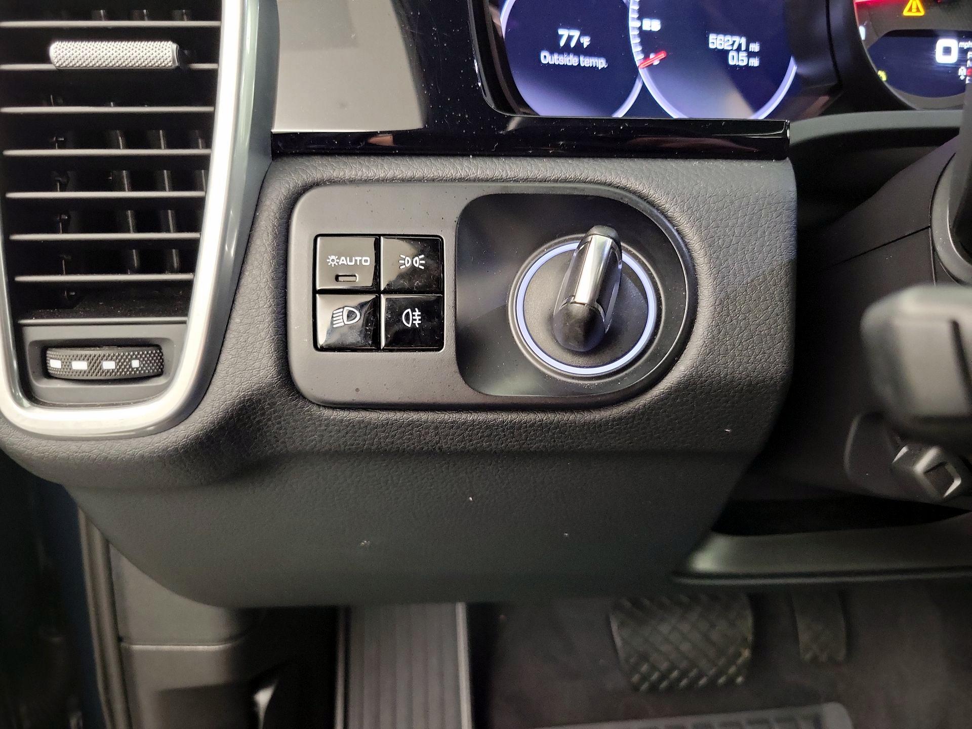 Thumbnail: 2019 Porsche Cayenne - 13