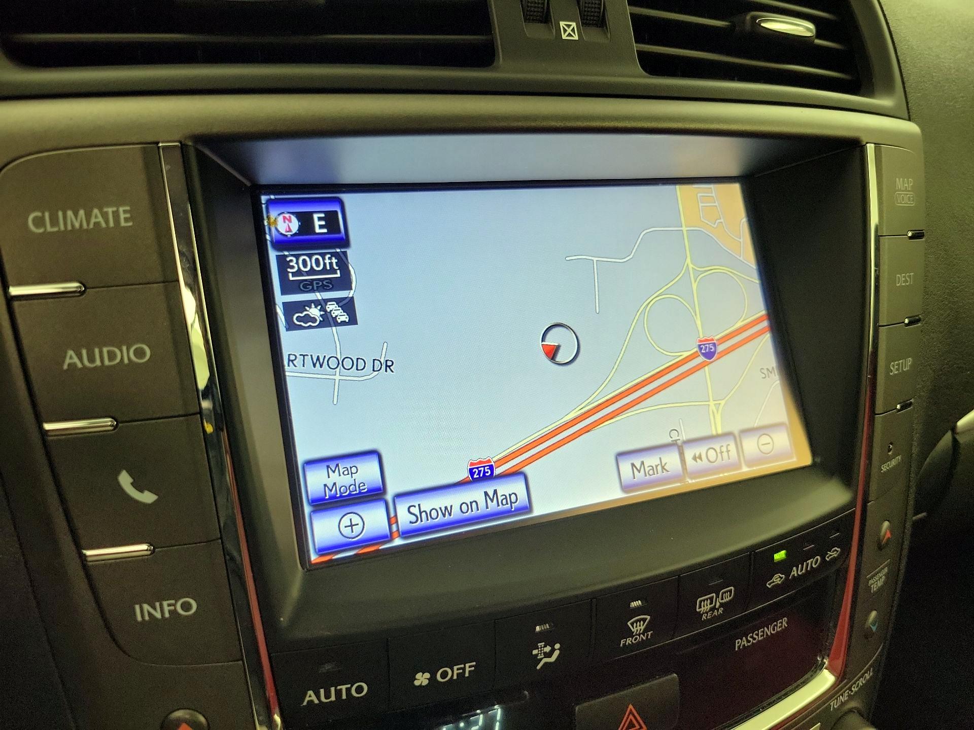 Thumbnail: 2014 Lexus IS - 14