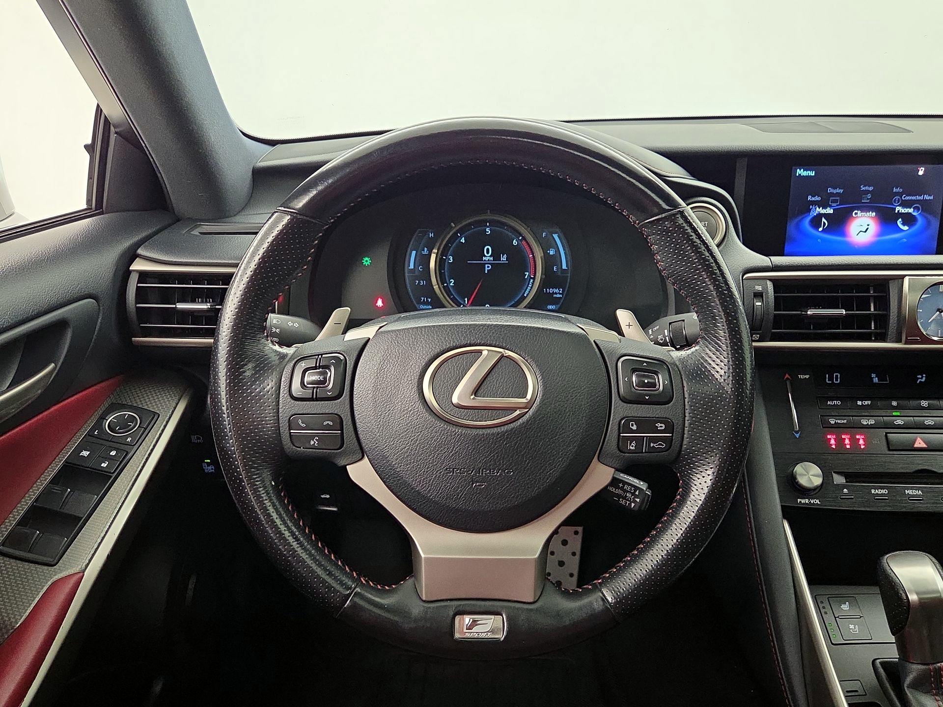 Thumbnail: 2017 Lexus IS - 10