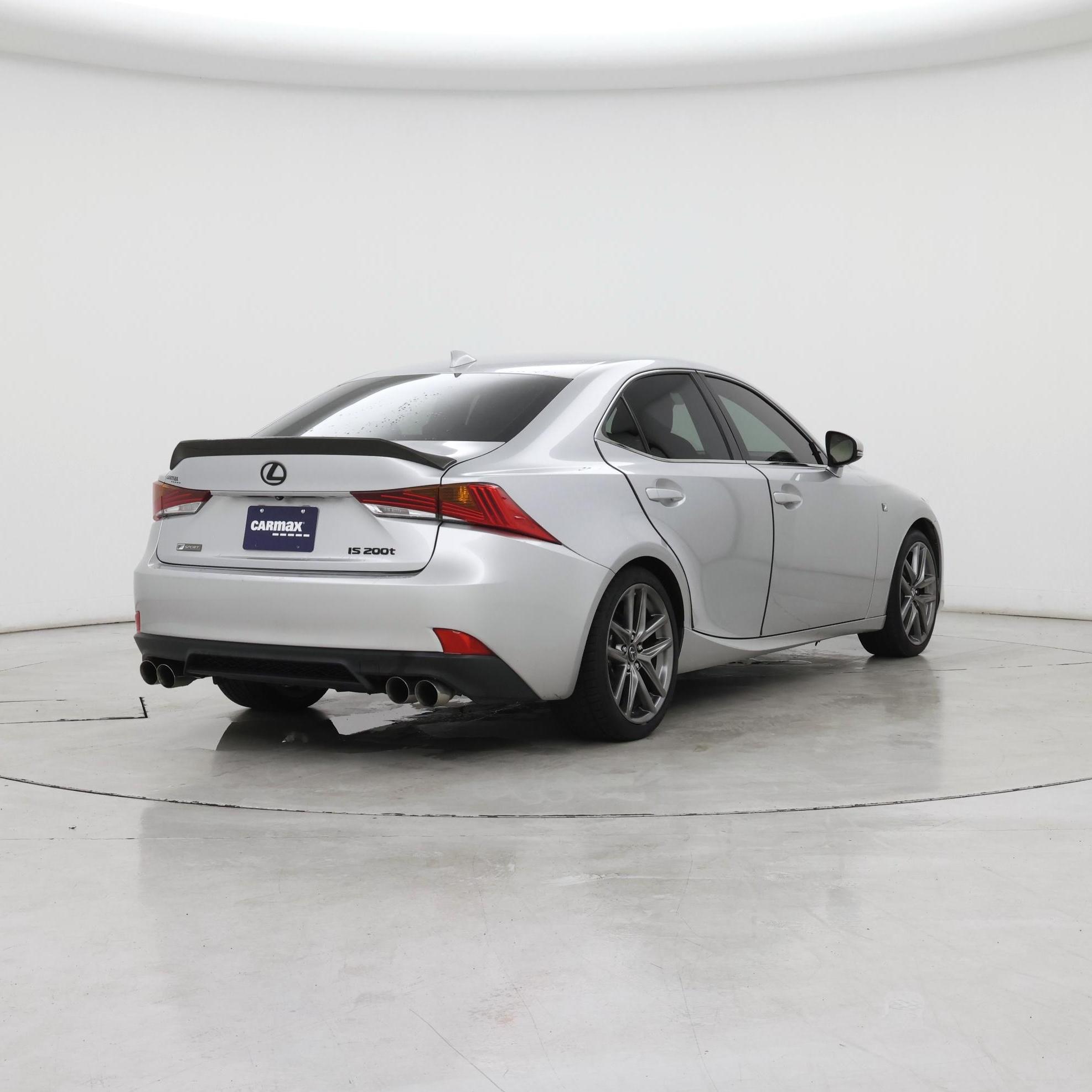 Thumbnail: 2017 Lexus IS - 8