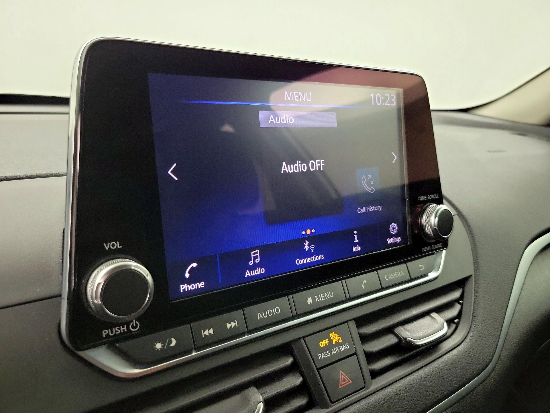 Thumbnail: 2019 Nissan Altima - 15