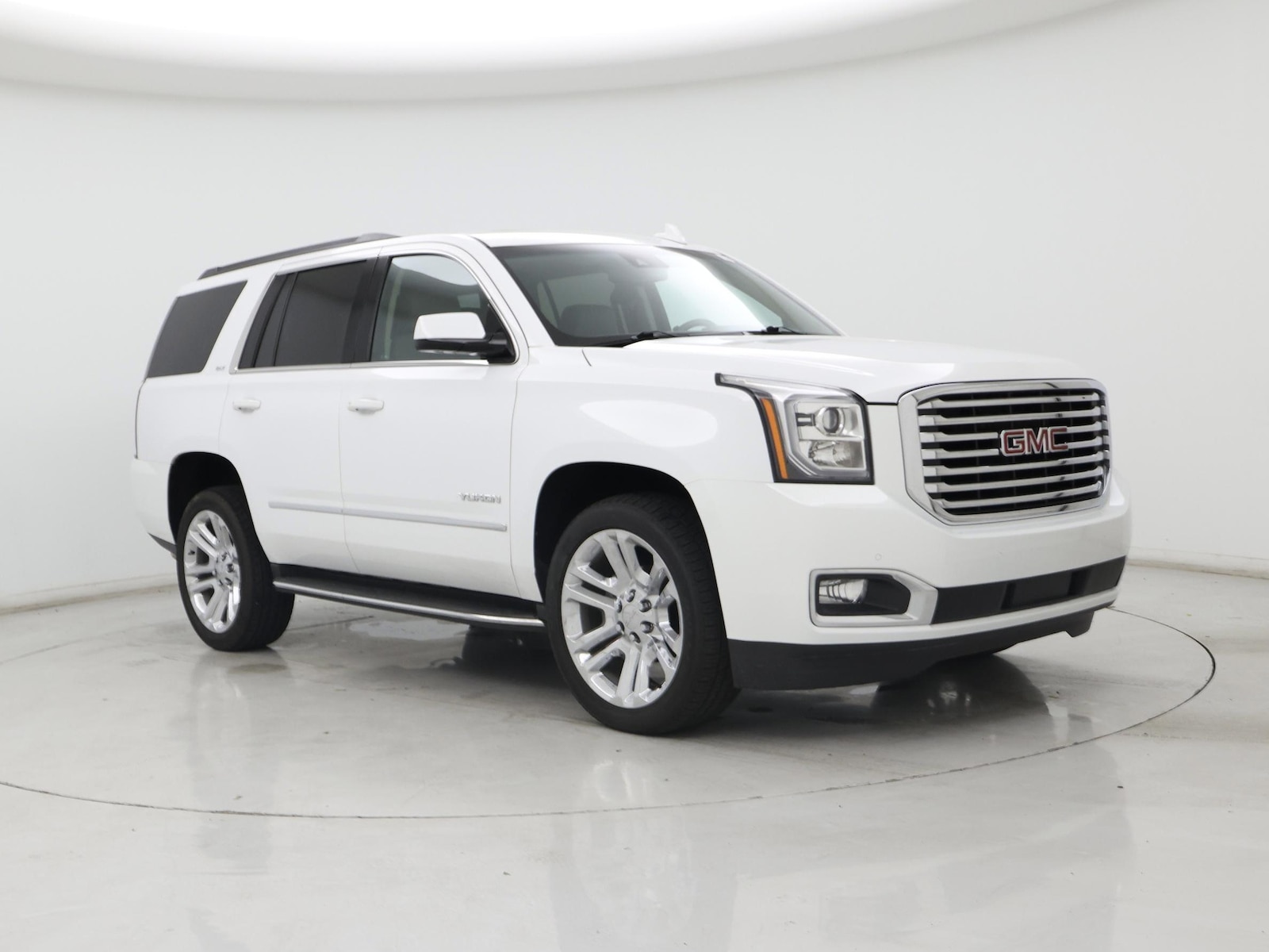 2017 GMC Yukon SLT - Photo 2