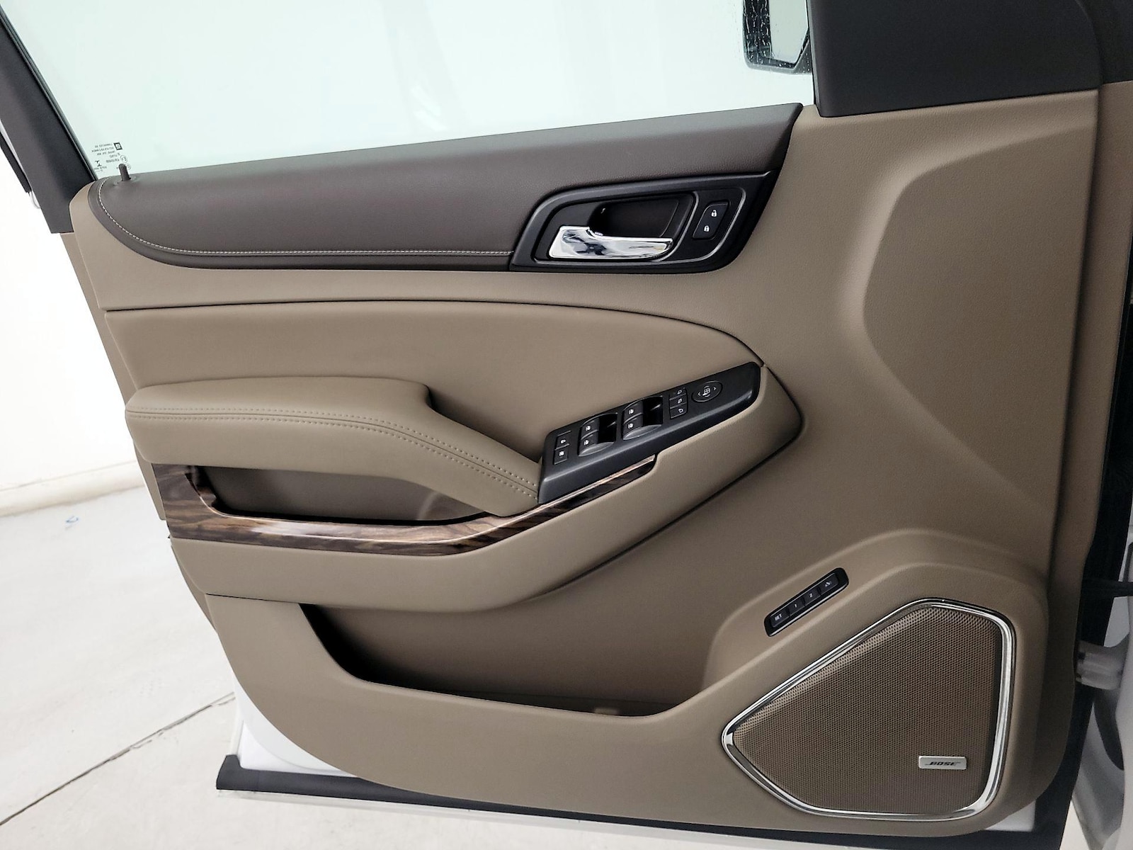 2017 GMC Yukon SLT - Photo 13