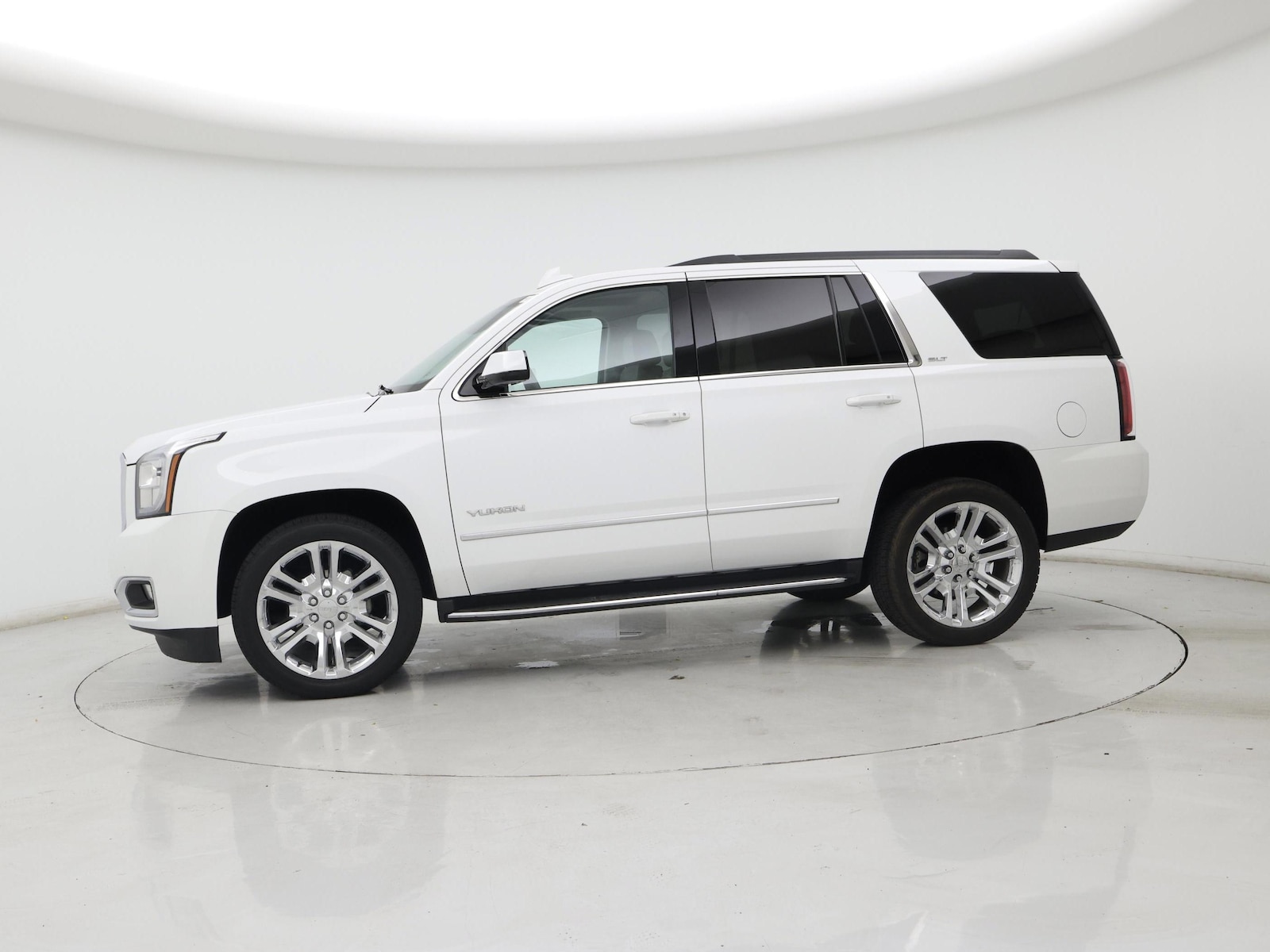 2017 GMC Yukon SLT - Photo 4