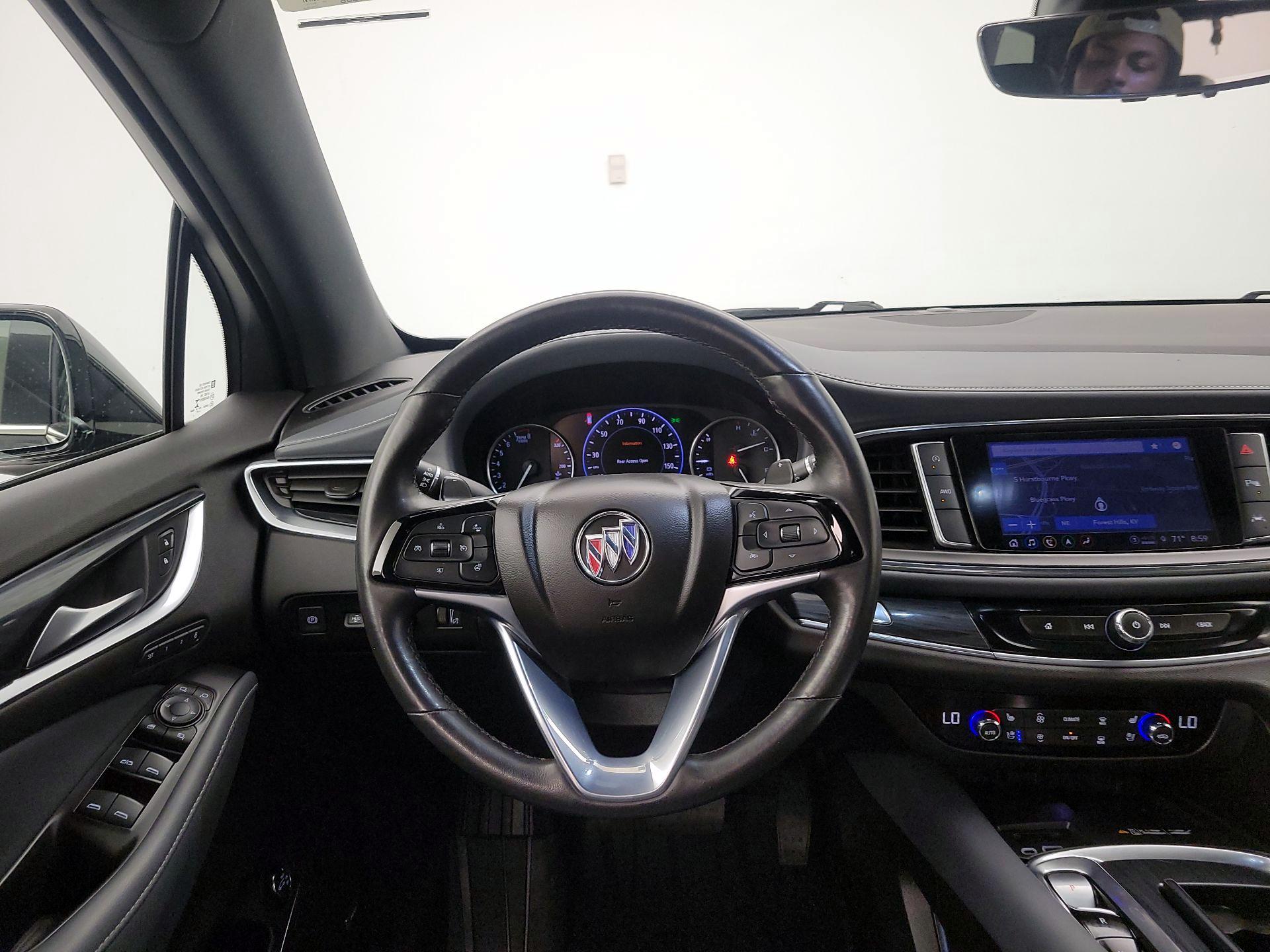 Thumbnail: 2022 Buick Enclave - 10