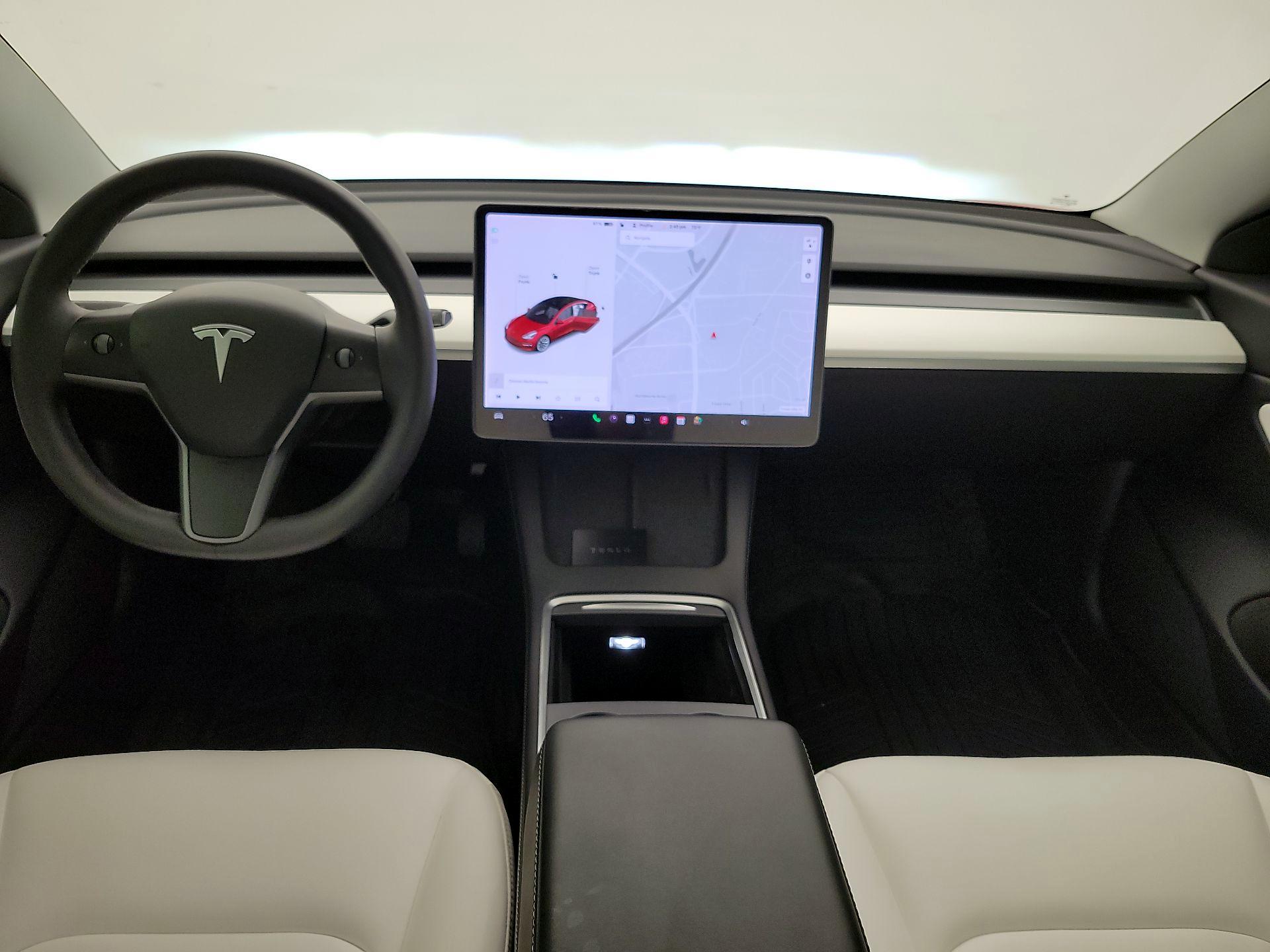 Thumbnail: 2021 Tesla Model 3 - 9