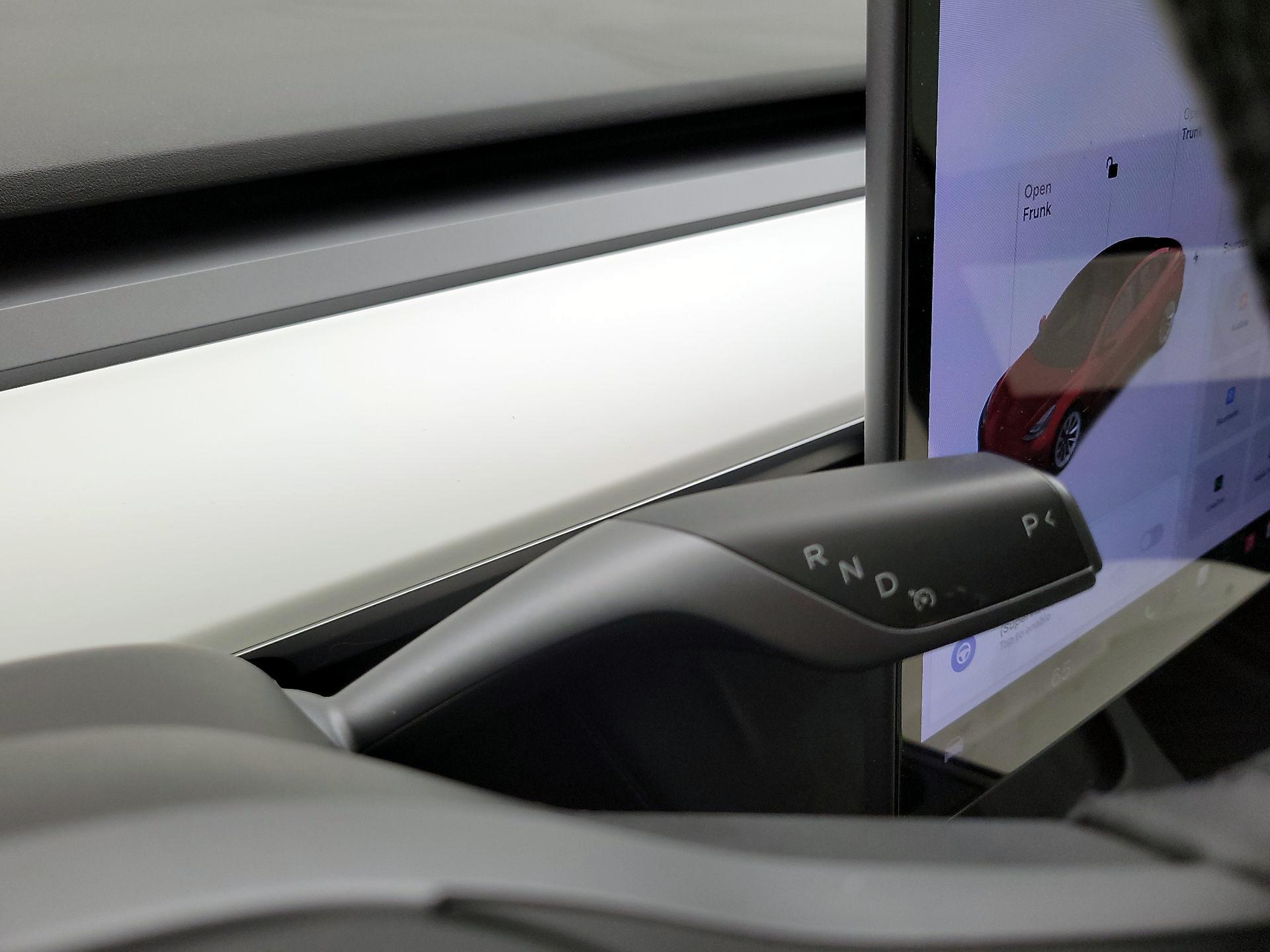 Thumbnail: 2021 Tesla Model 3 - 17