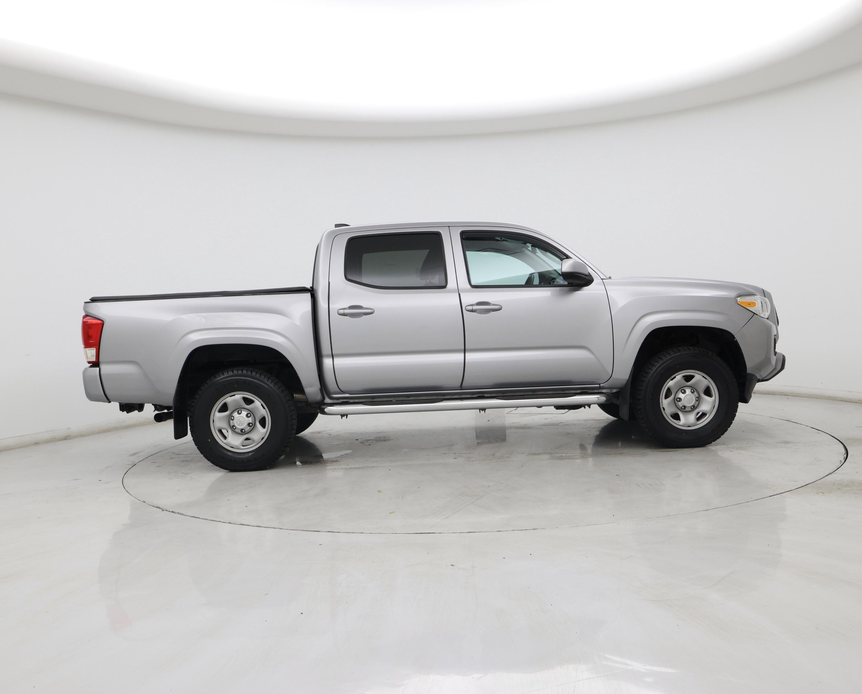 Thumbnail: 2021 Toyota Tacoma - 7