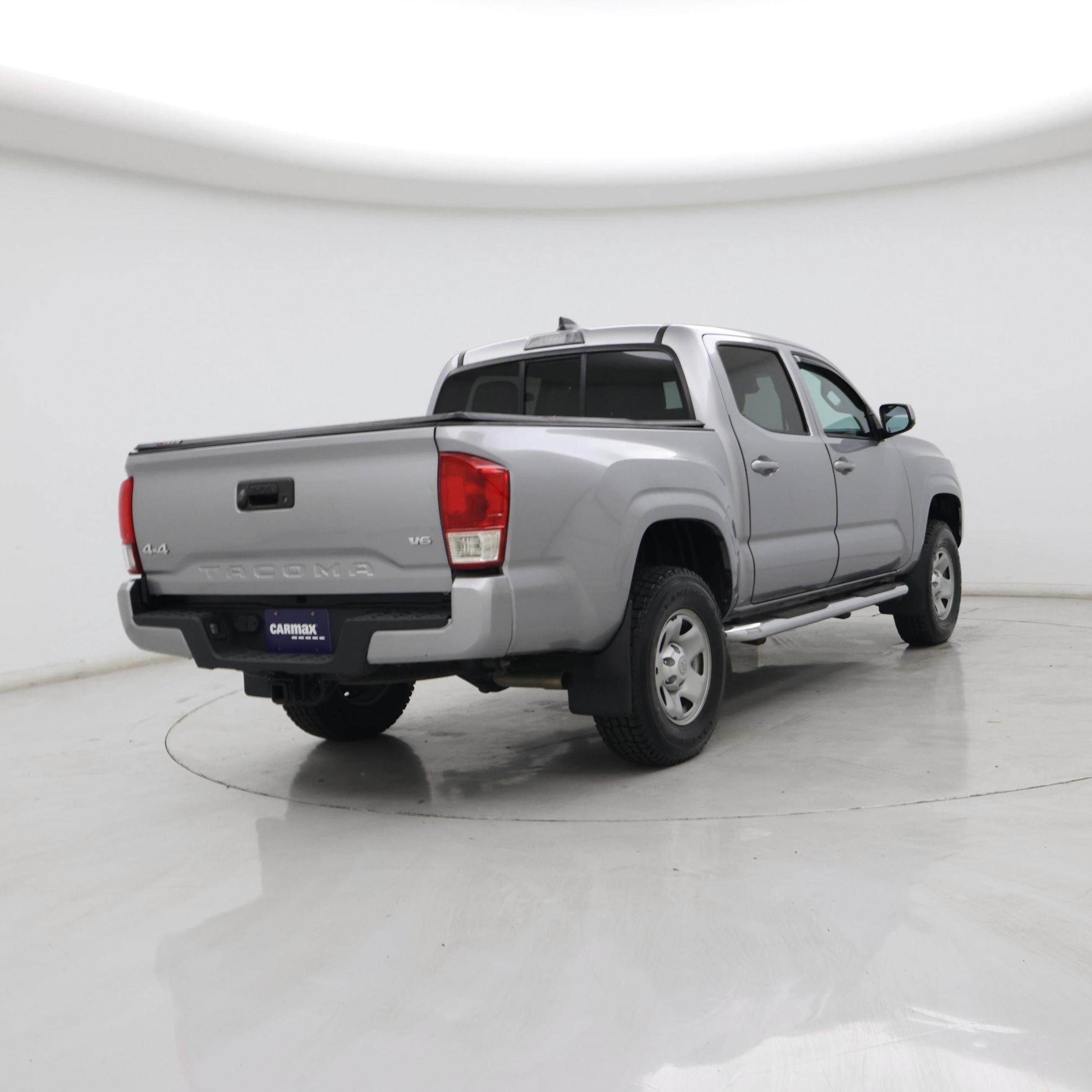 Thumbnail: 2021 Toyota Tacoma - 8