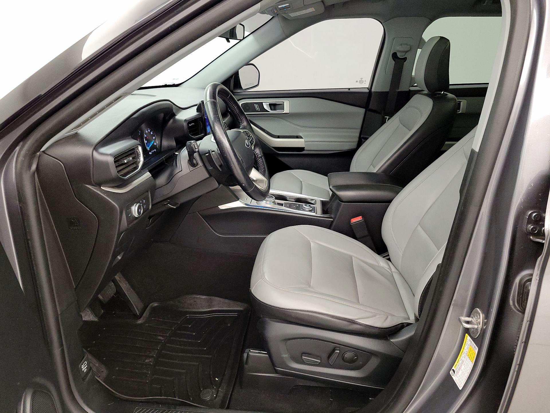 Thumbnail: 2021 Ford Explorer - 11