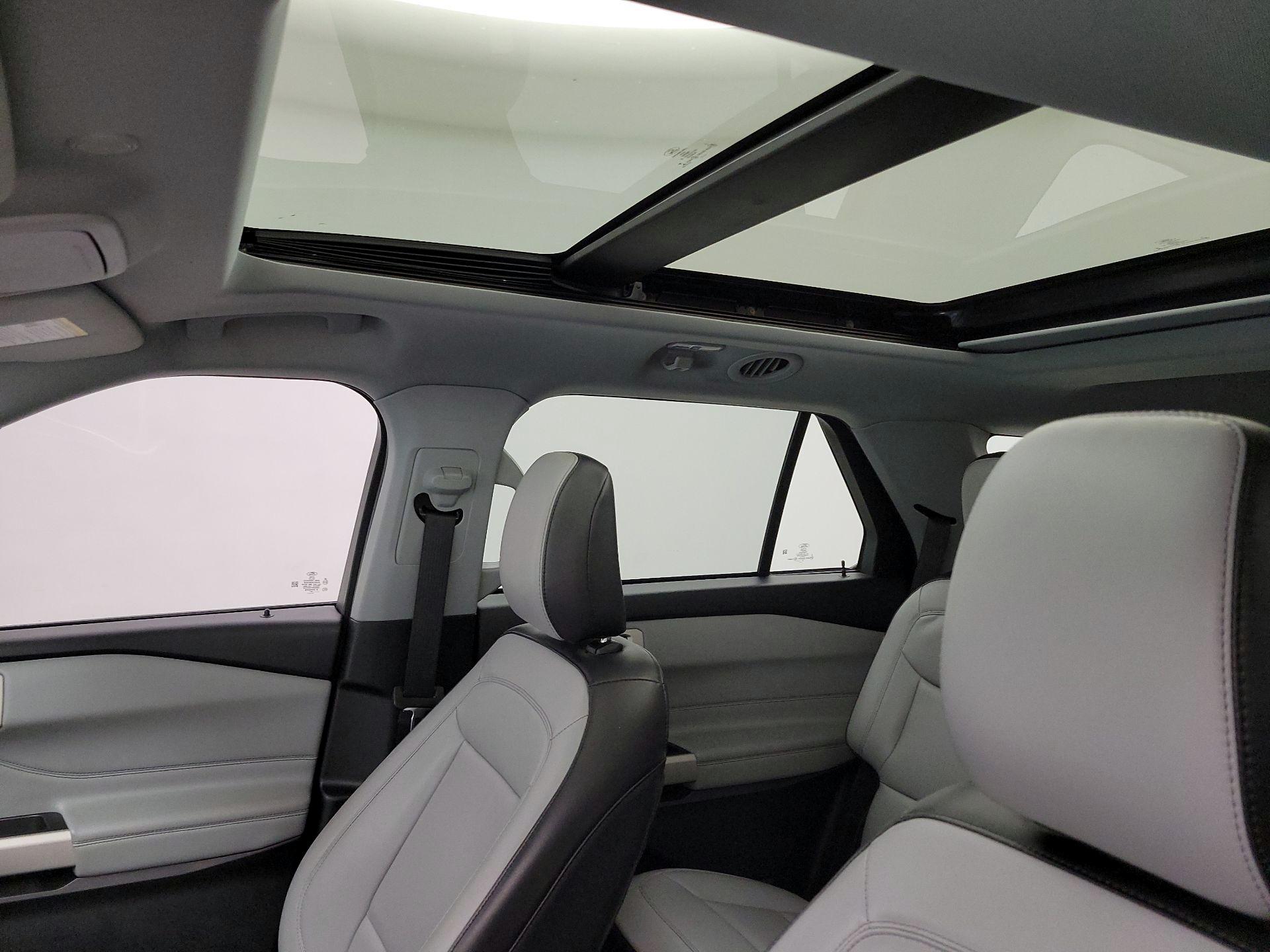 Thumbnail: 2021 Ford Explorer - 18