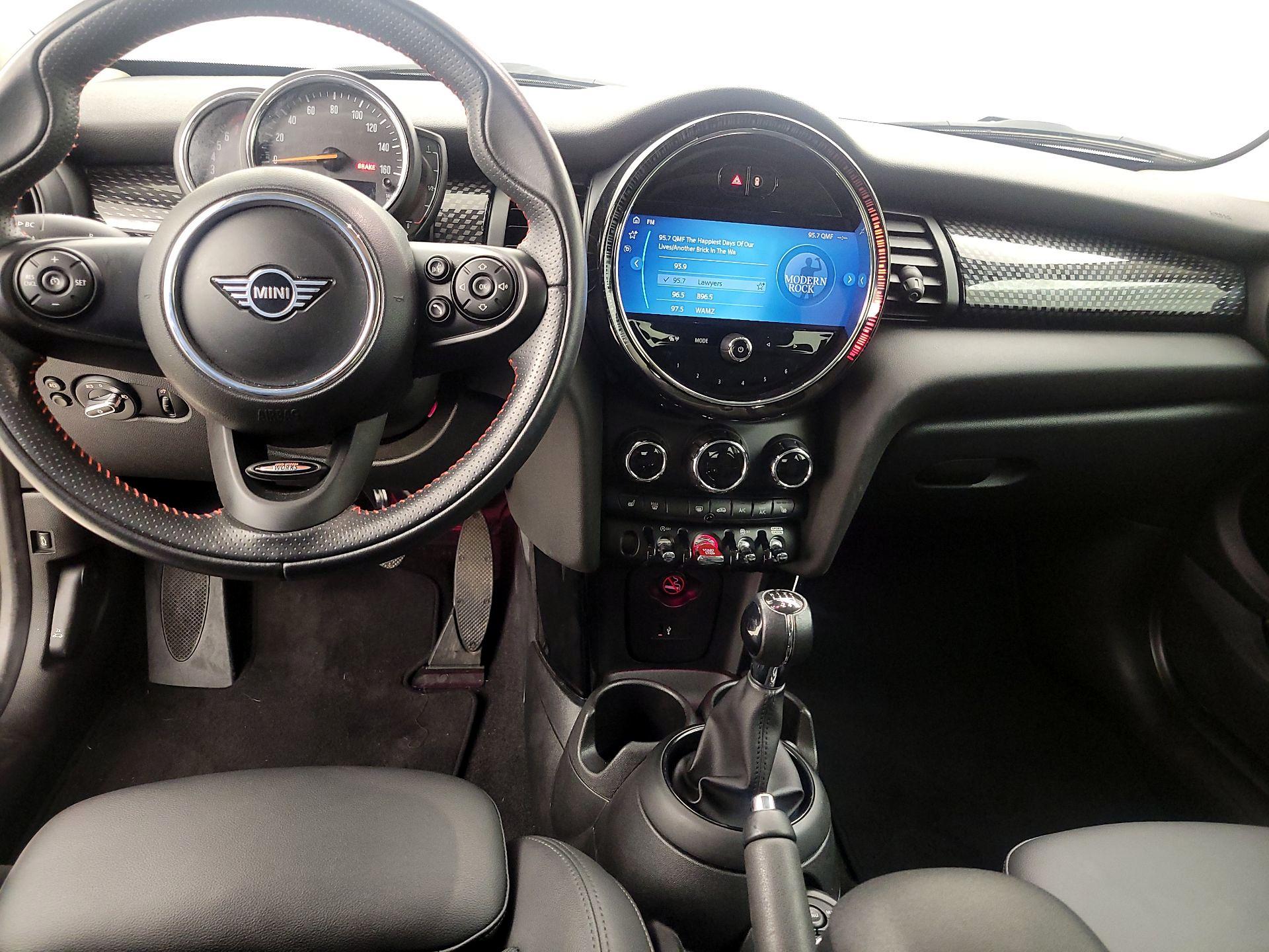 Thumbnail: 2021 MINI Cooper Hardtop - 9