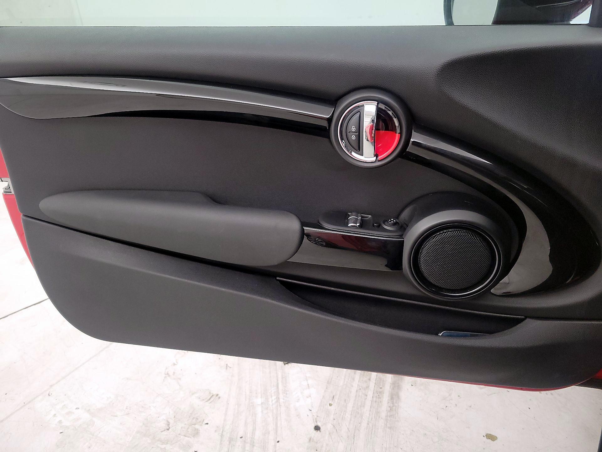 Thumbnail: 2021 MINI Cooper Hardtop - 12