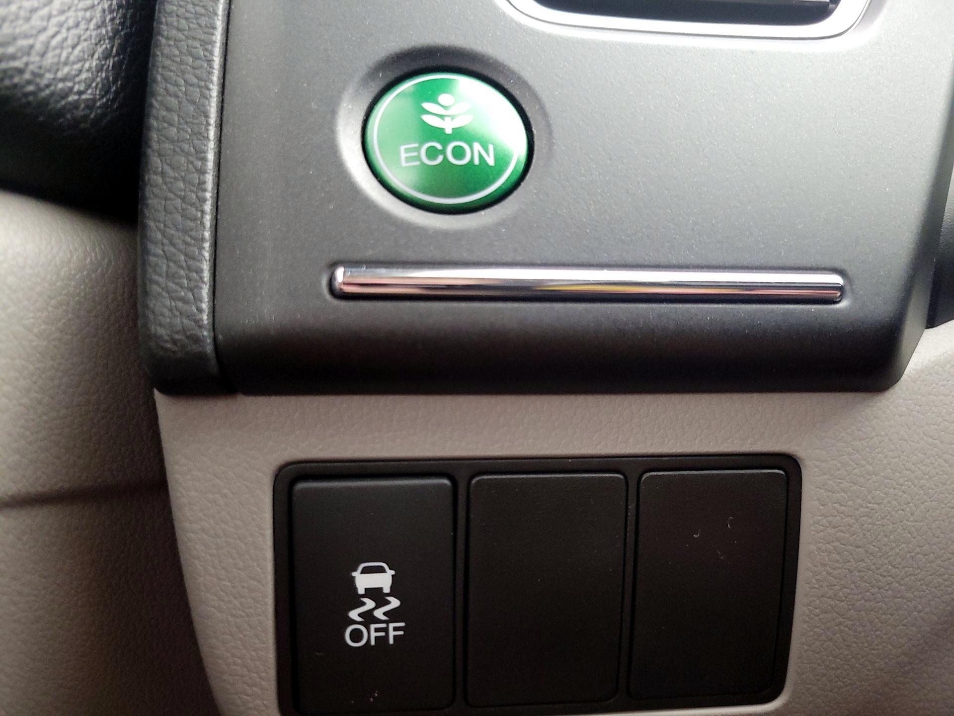 Thumbnail: 2014 Honda Civic - 13