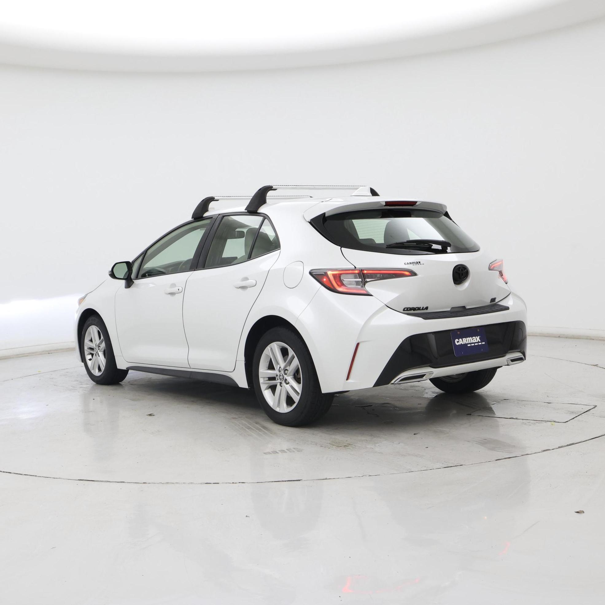 Thumbnail: 2021 Toyota Corolla - 2