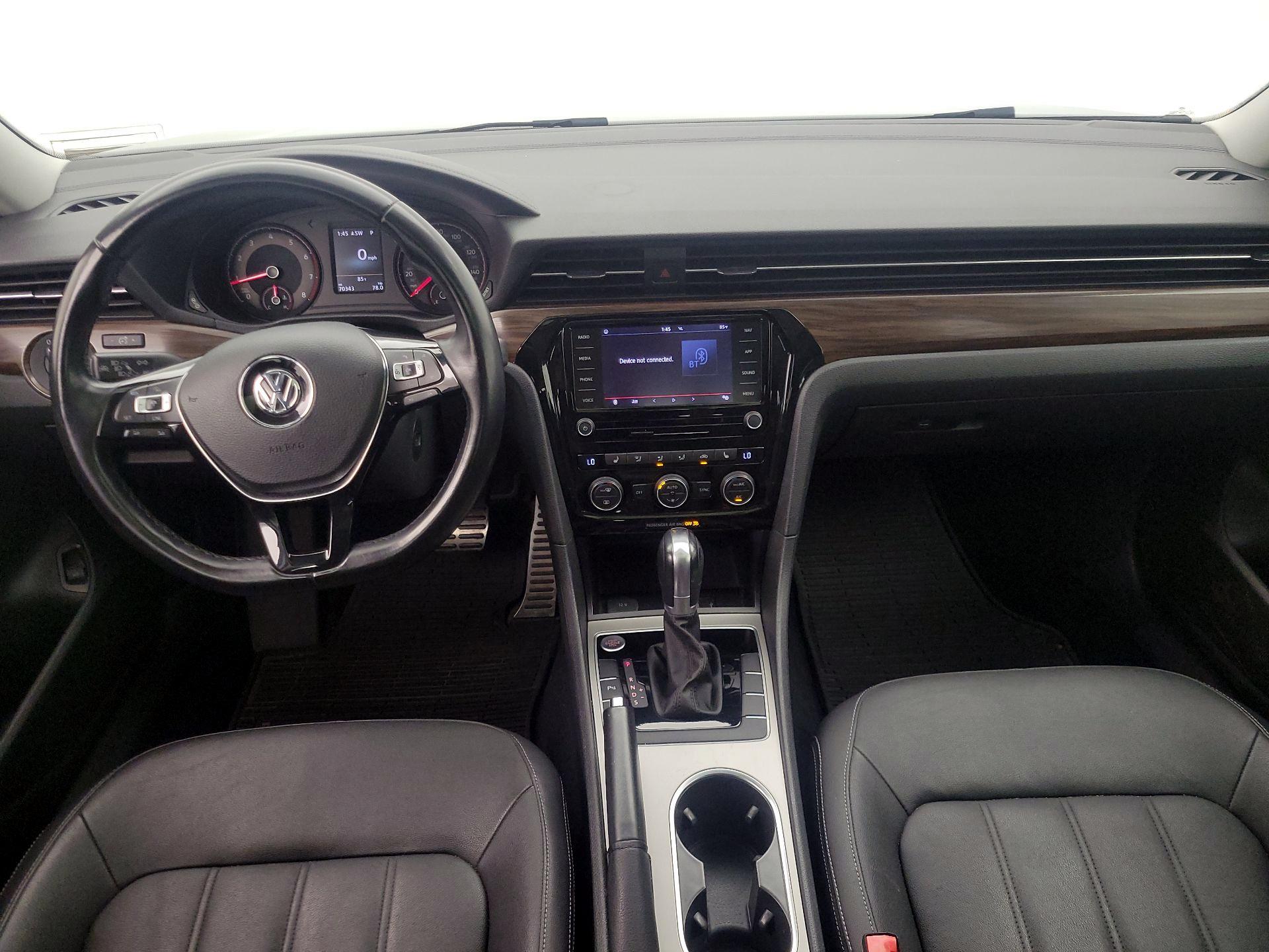 Thumbnail: 2020 Volkswagen Passat - 9