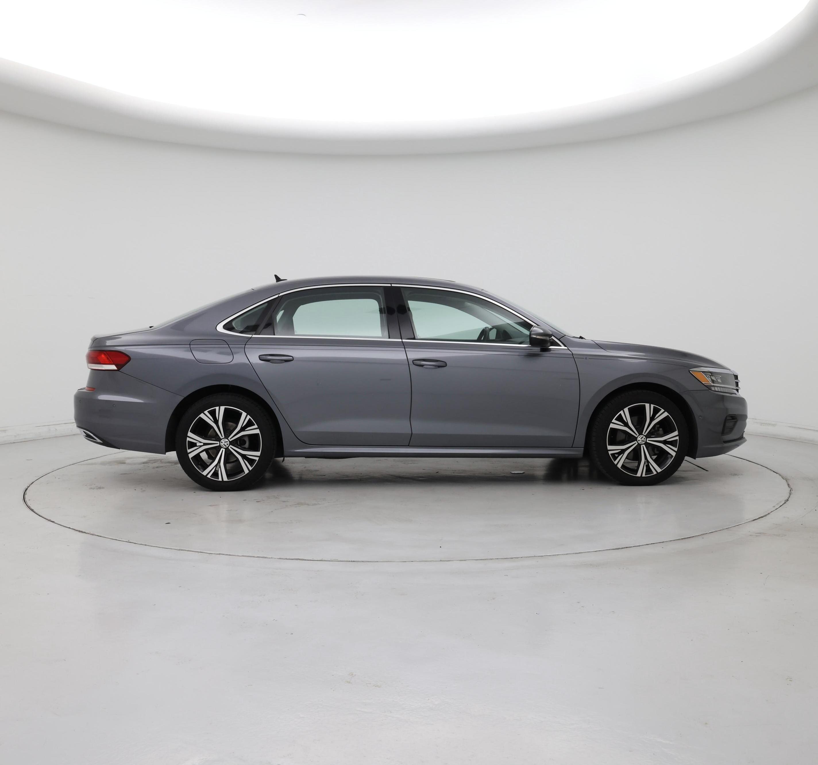 Thumbnail: 2020 Volkswagen Passat - 7