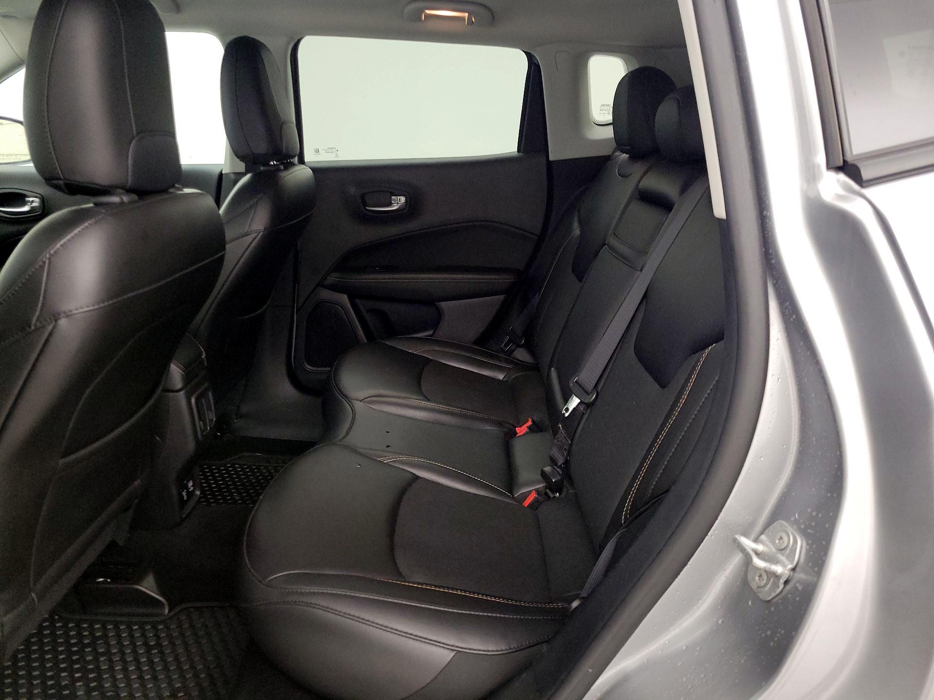 Thumbnail: 2019 Jeep Compass - 19