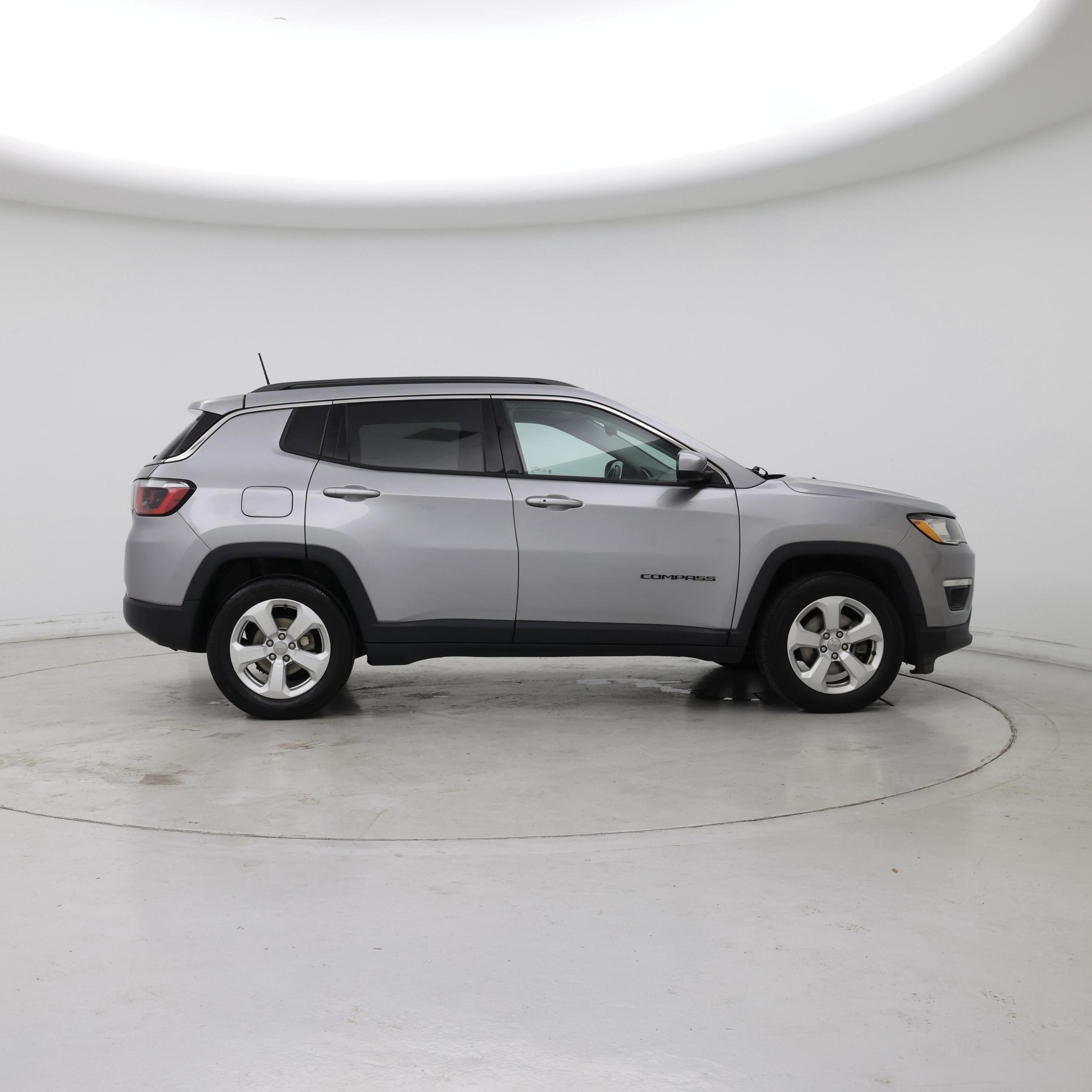 Thumbnail: 2019 Jeep Compass - 7