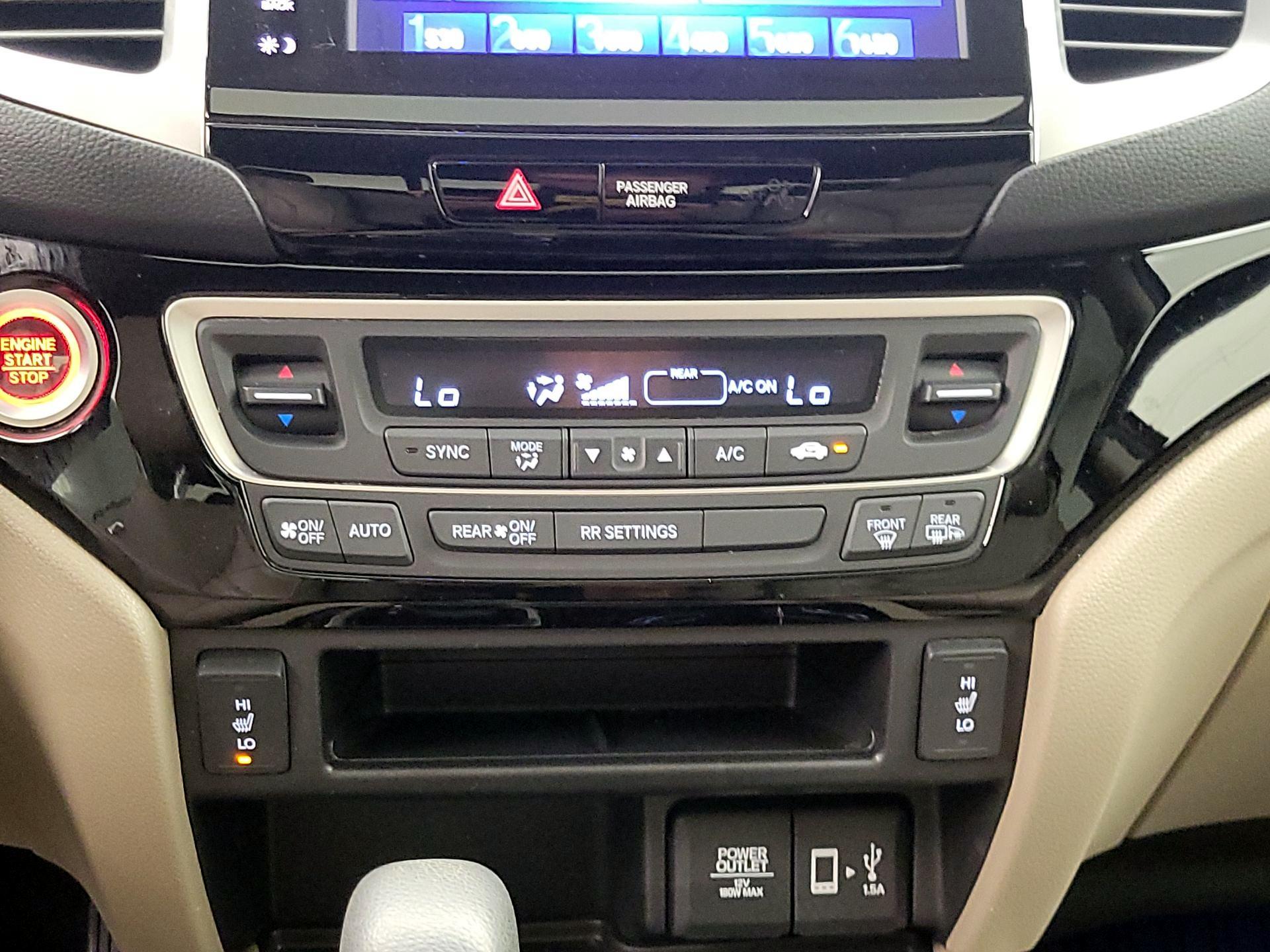 Thumbnail: 2019 Honda Ridgeline - 17