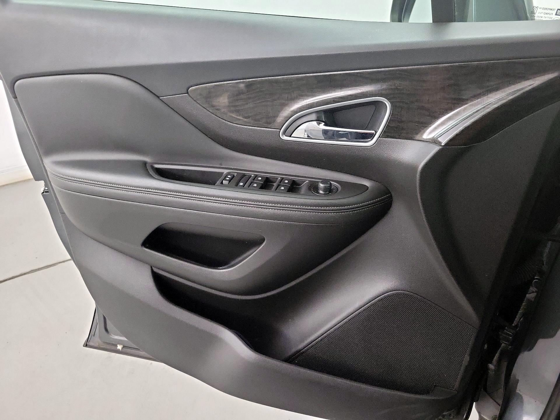 Thumbnail: 2016 Buick Encore - 10