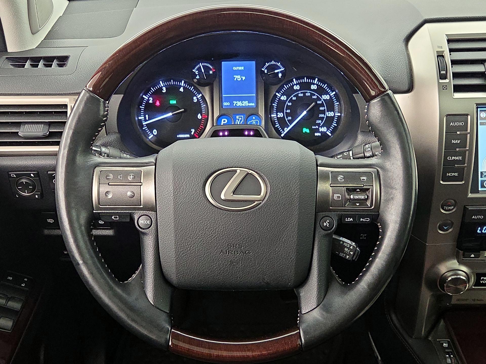 Thumbnail: 2019 Lexus GX - 10