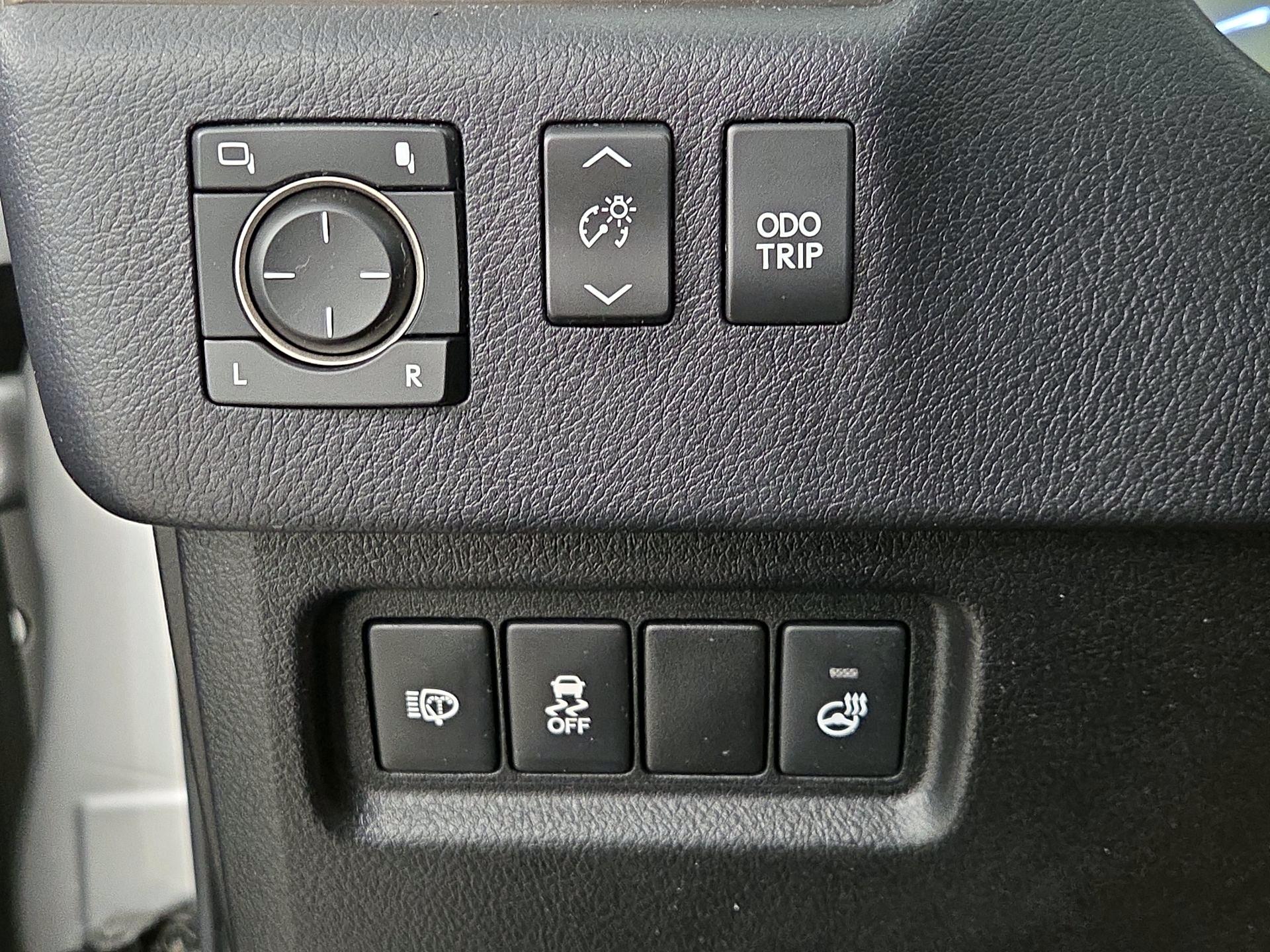 Thumbnail: 2019 Lexus GX - 13