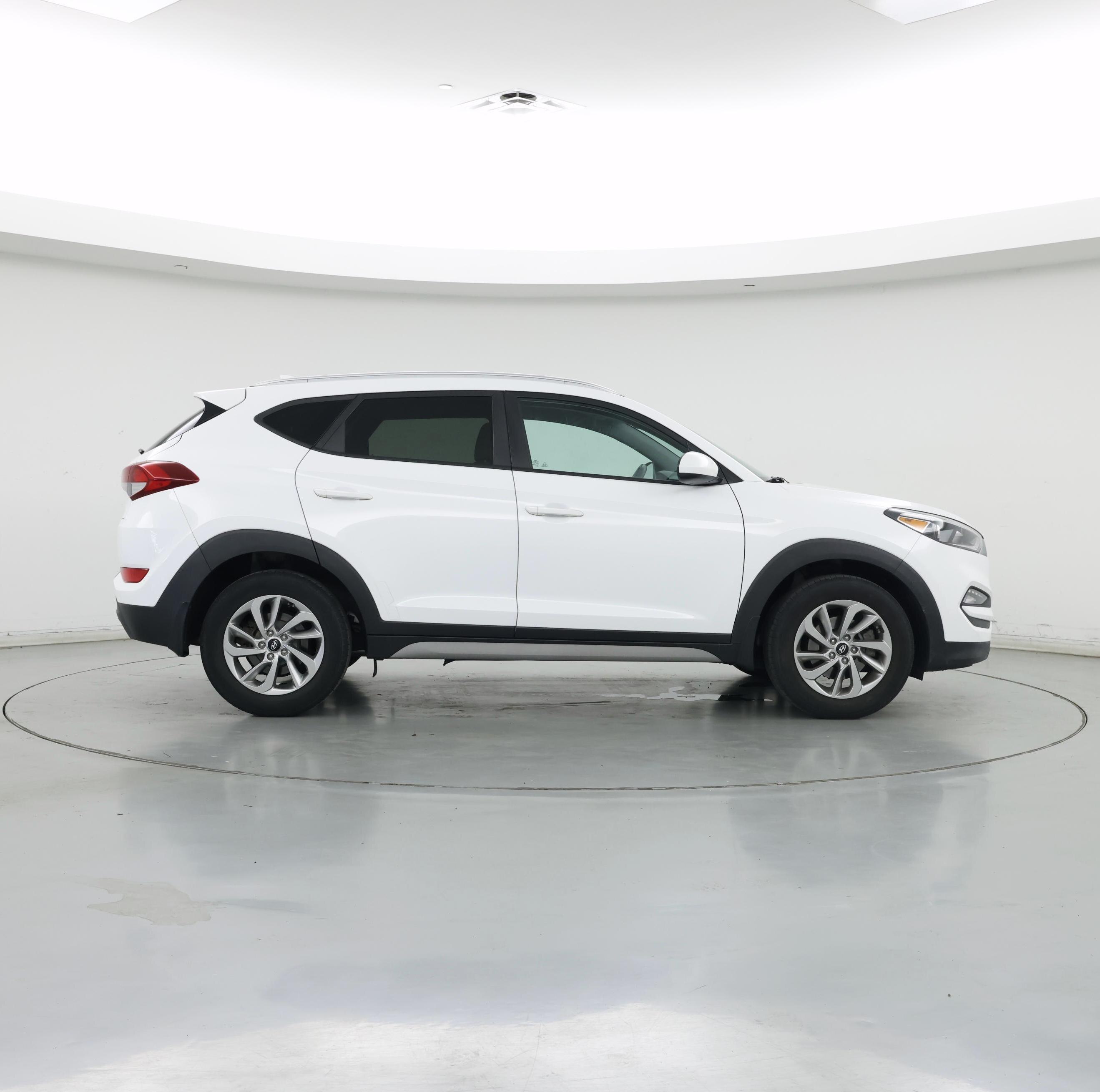 Thumbnail: 2018 Hyundai Tucson - 7