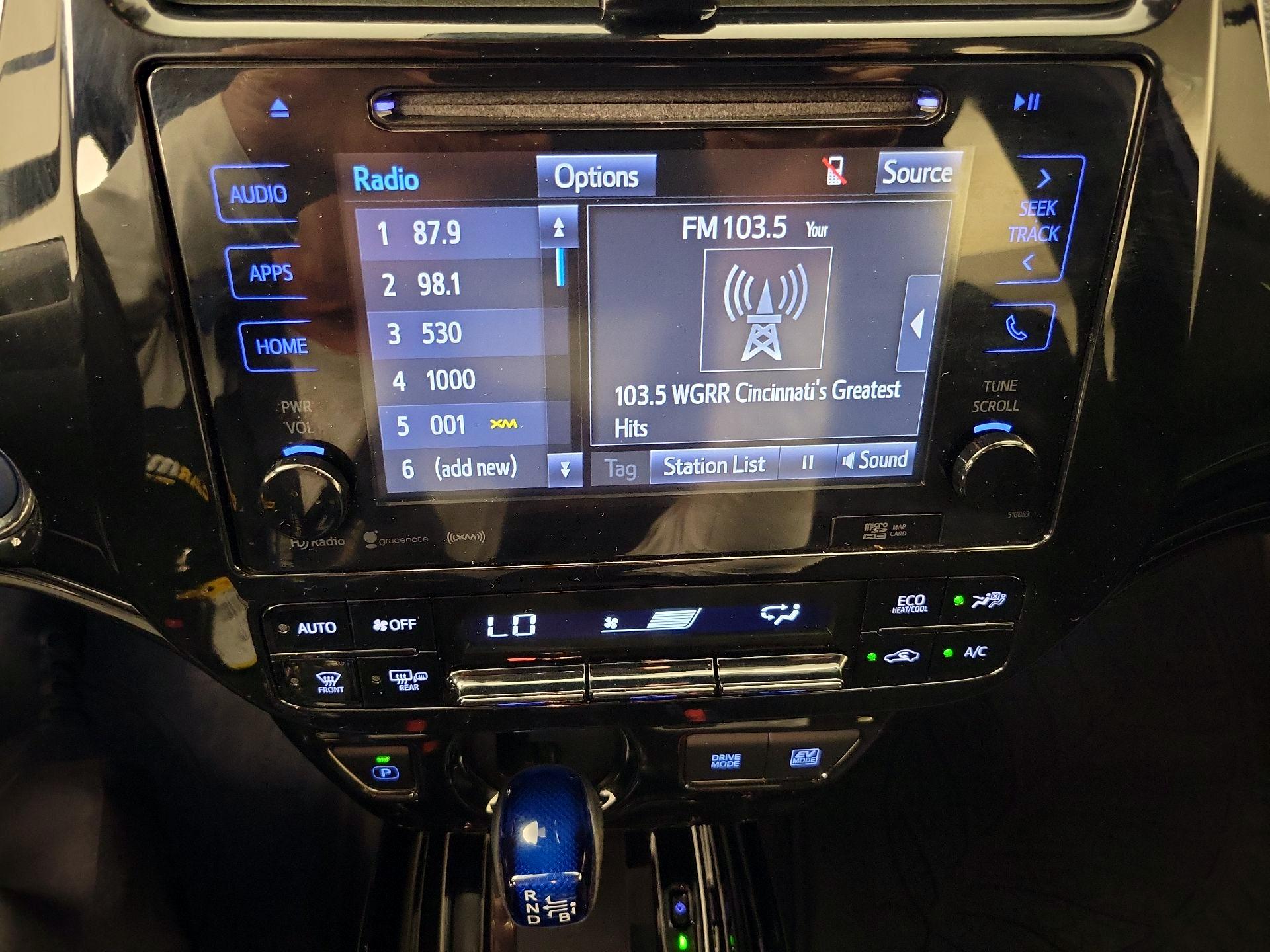 Thumbnail: 2018 Toyota Prius - 16