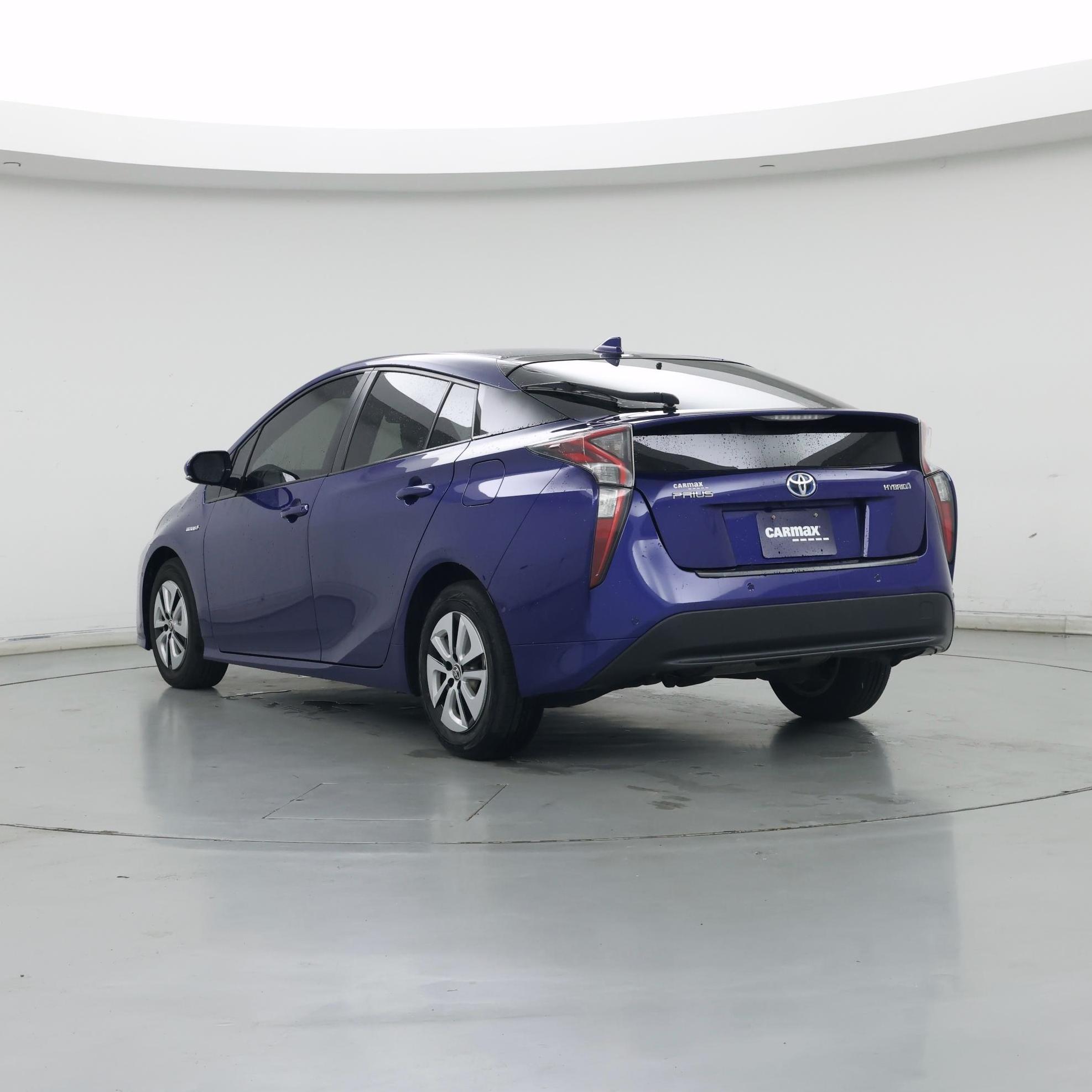 Thumbnail: 2018 Toyota Prius - 2