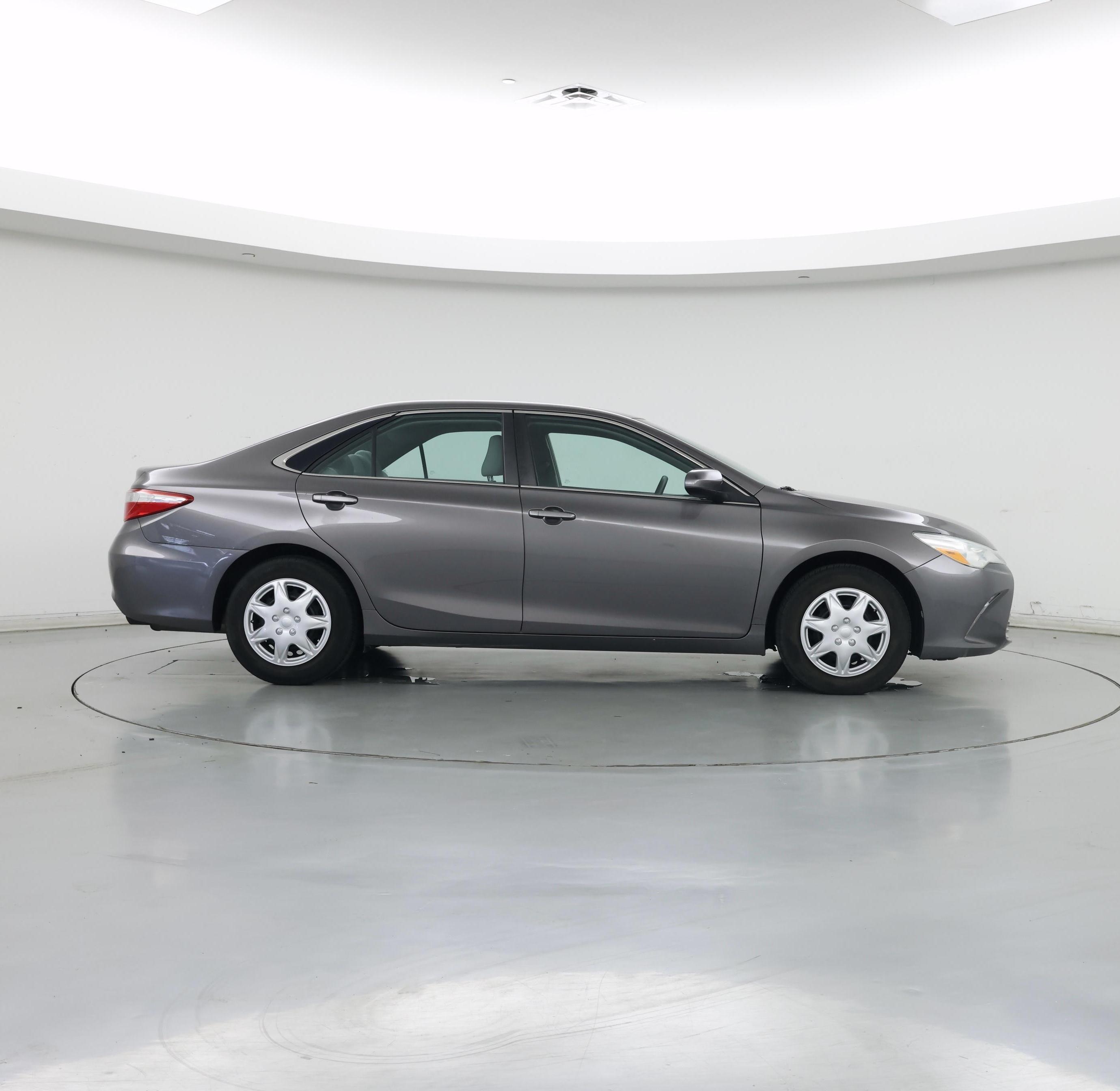 Thumbnail: 2015 Toyota Camry - 7