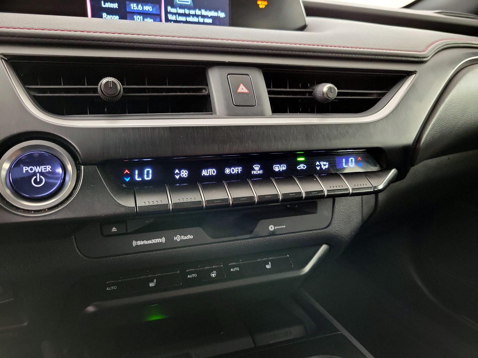 Thumbnail: 2021 Lexus UX - 16
