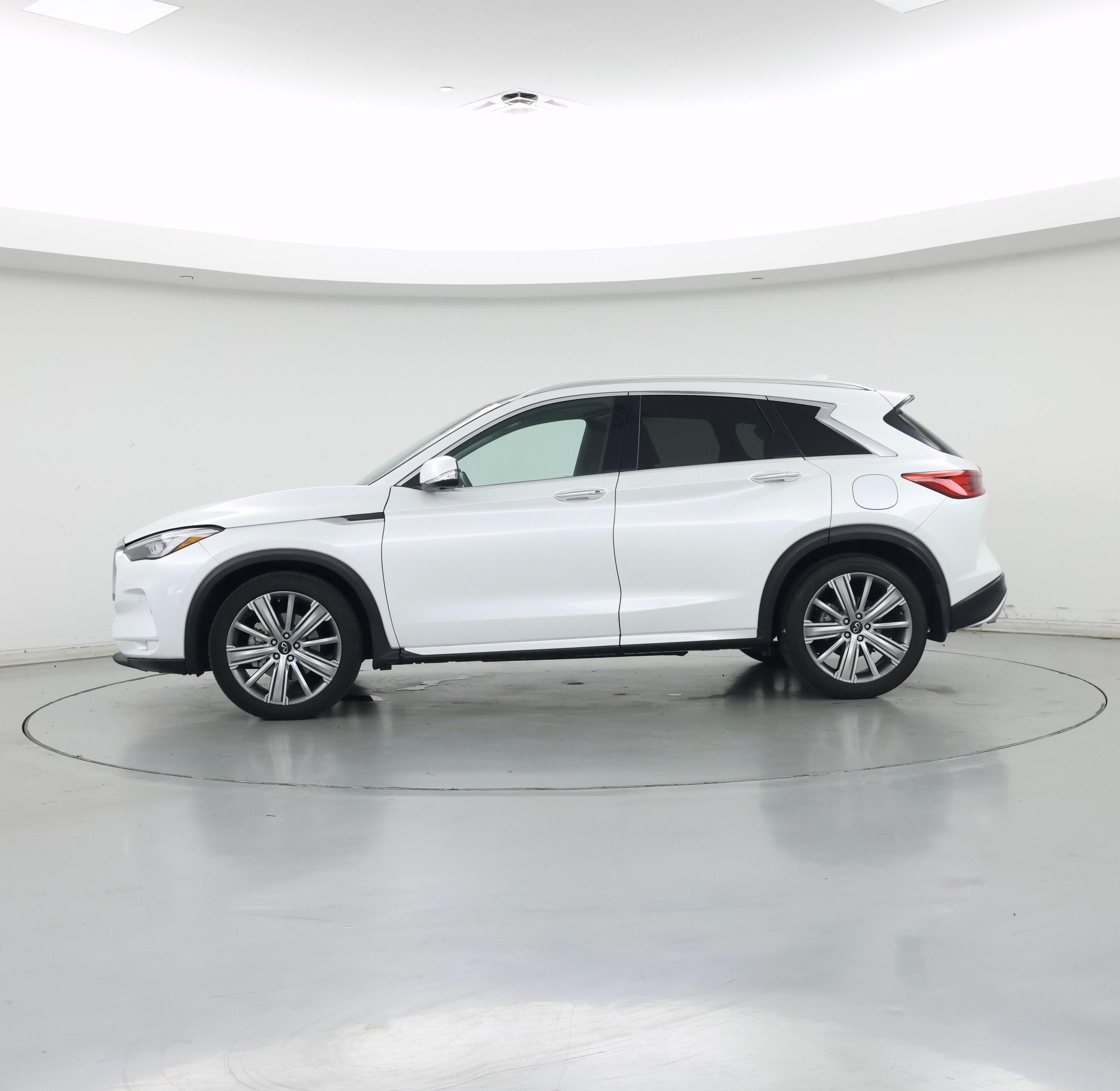 Thumbnail: 2023 INFINITI QX50 - 3