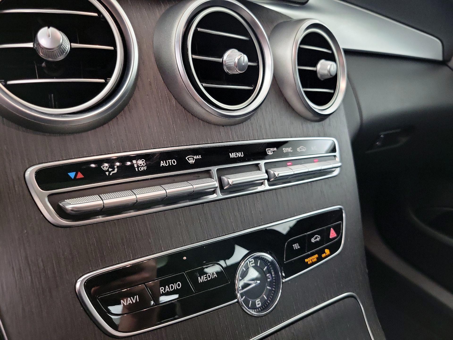 Thumbnail: 2019 Mercedes-Benz C-Class - 16