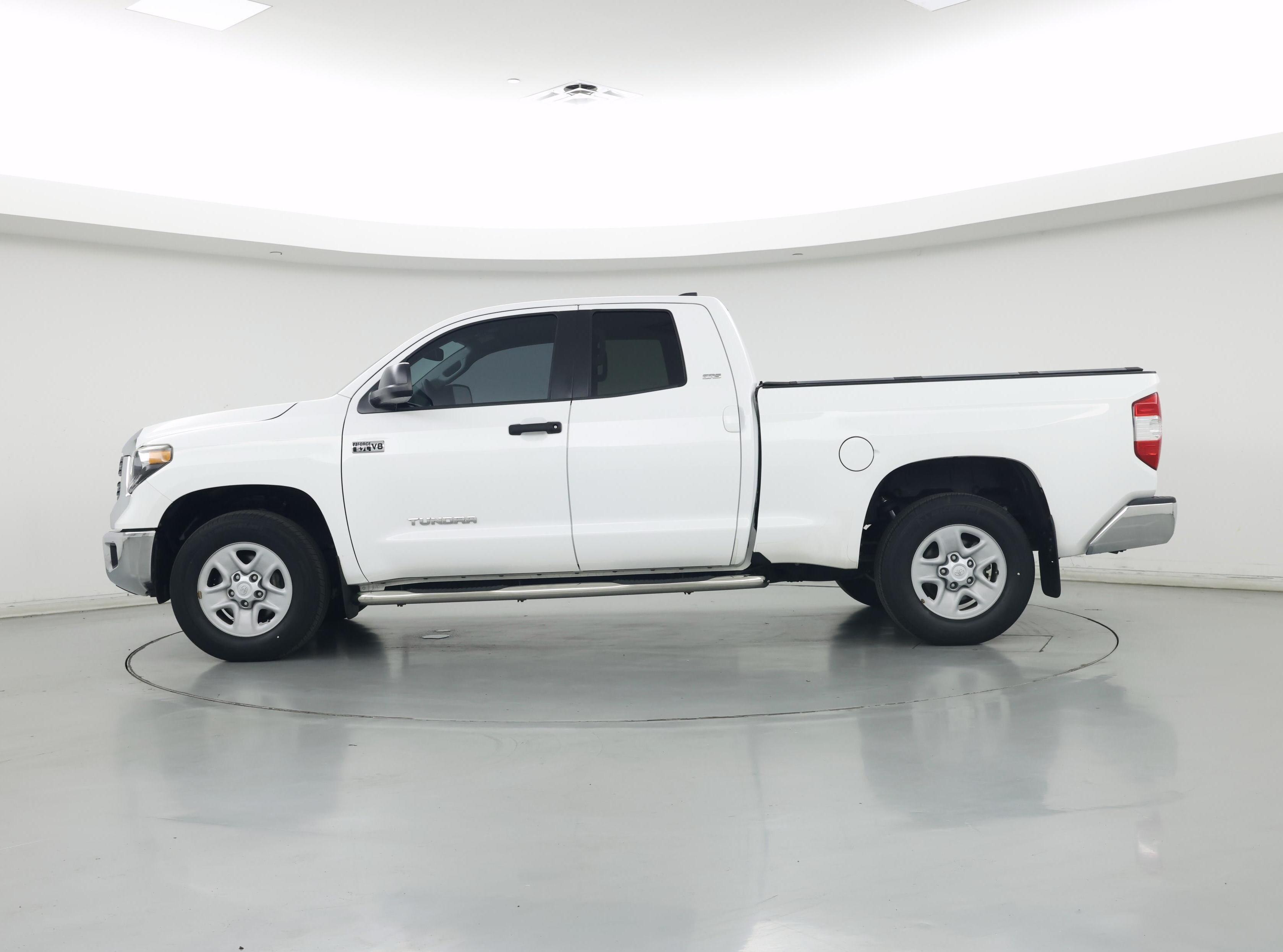 Thumbnail: 2021 Toyota Tundra - 3