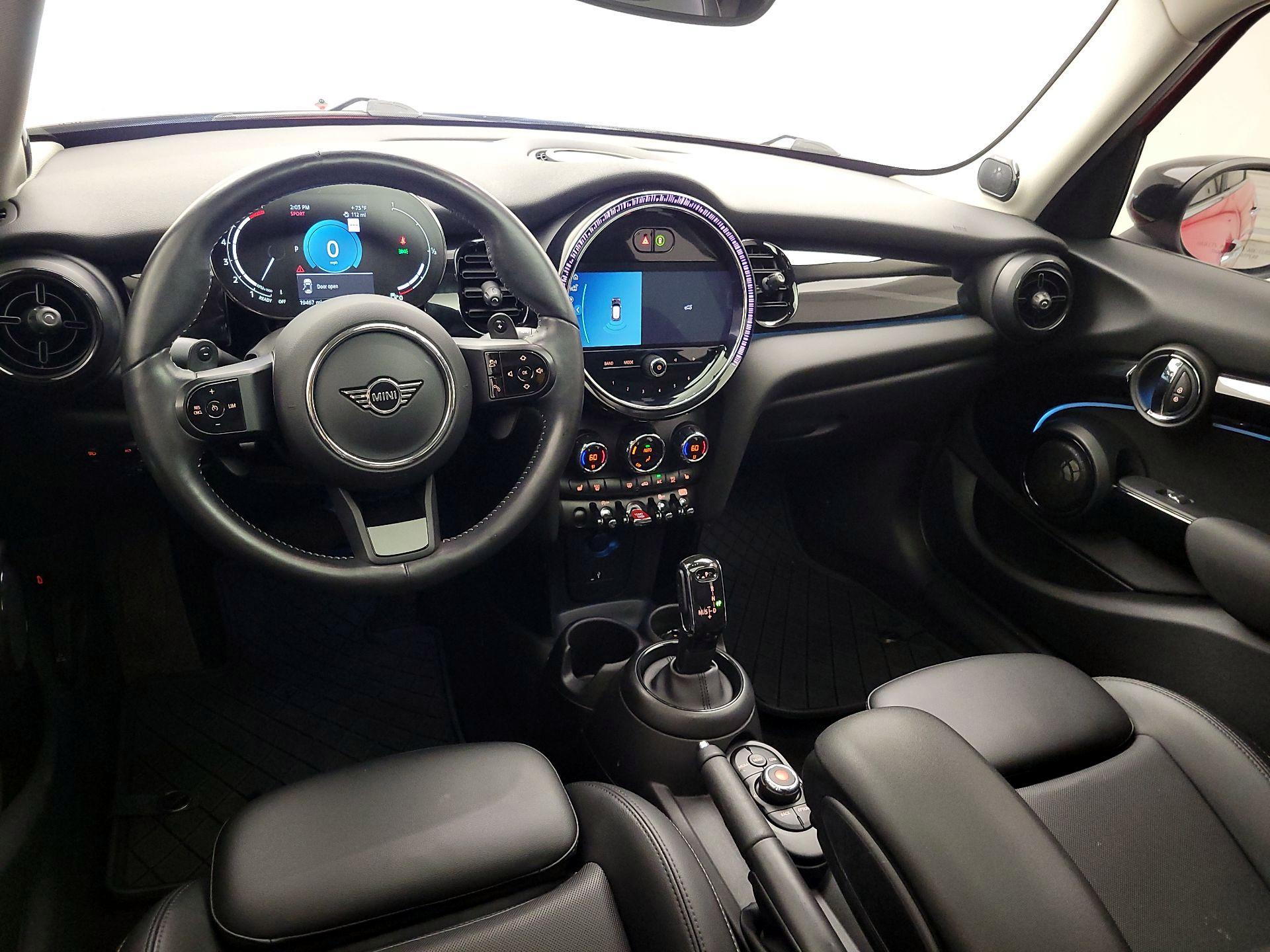 Thumbnail: 2022 MINI Cooper Hardtop - 9