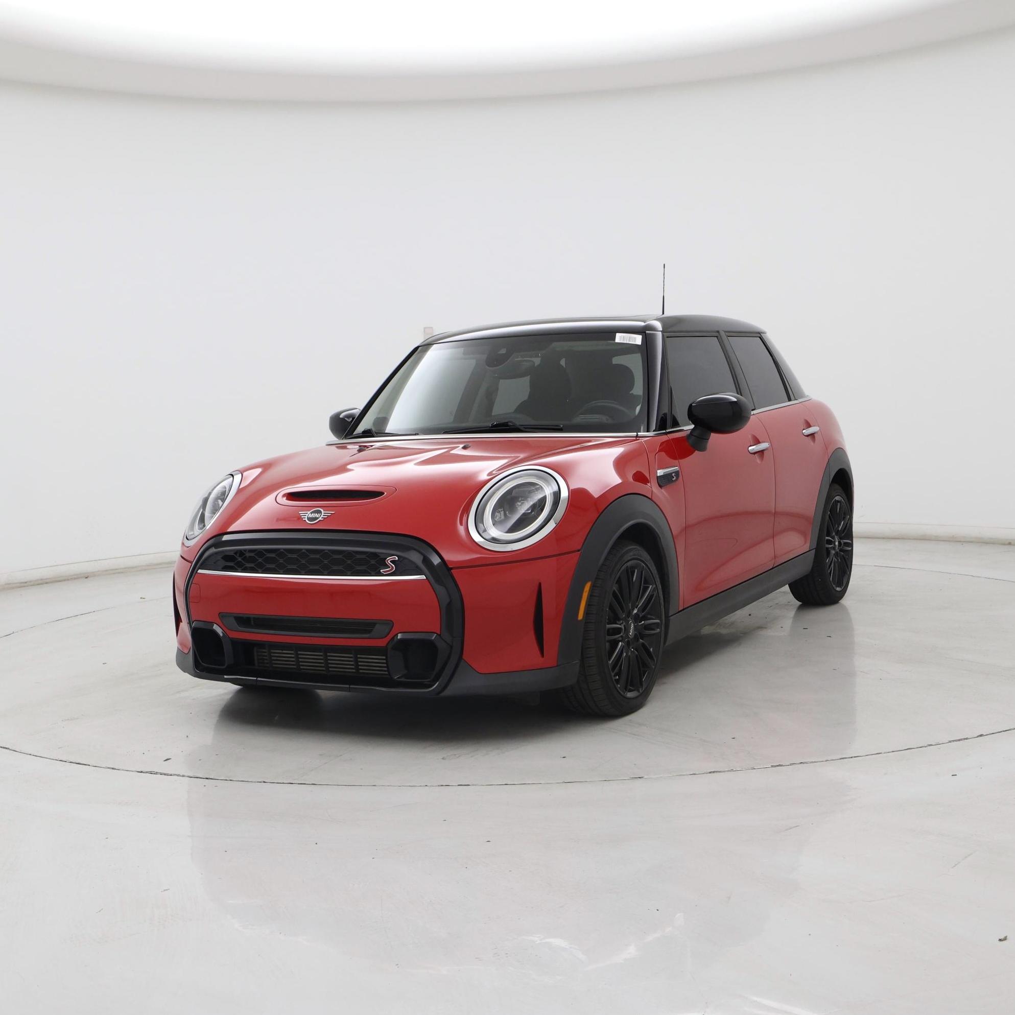 Thumbnail: 2022 MINI Cooper Hardtop - 4