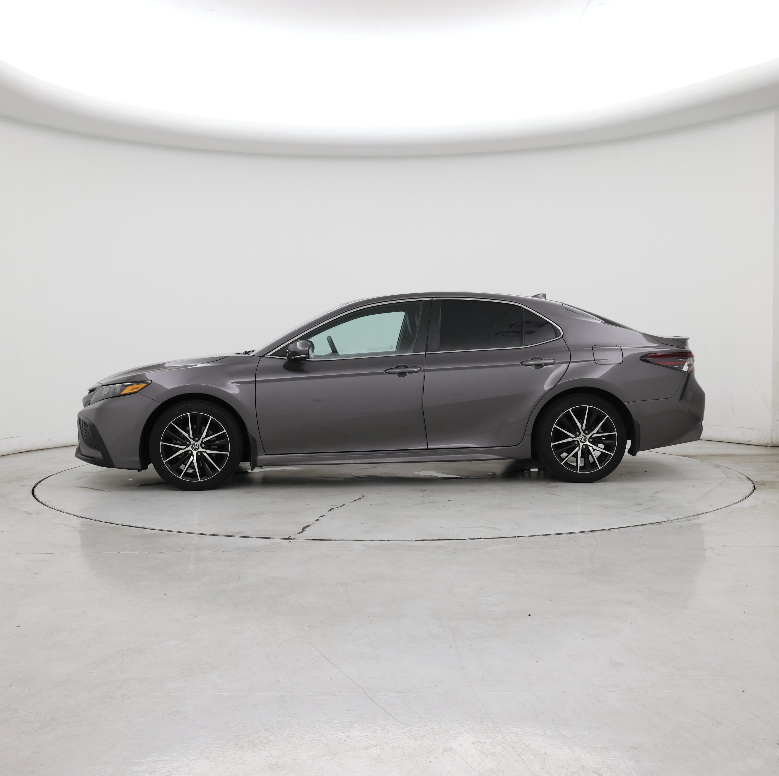 Thumbnail: 2023 Toyota Camry - 3