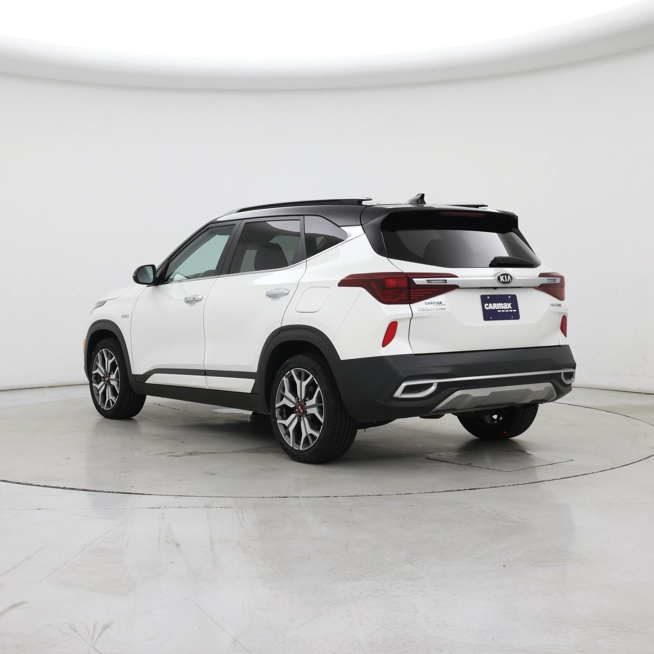 Thumbnail: 2021 Kia Seltos - 2